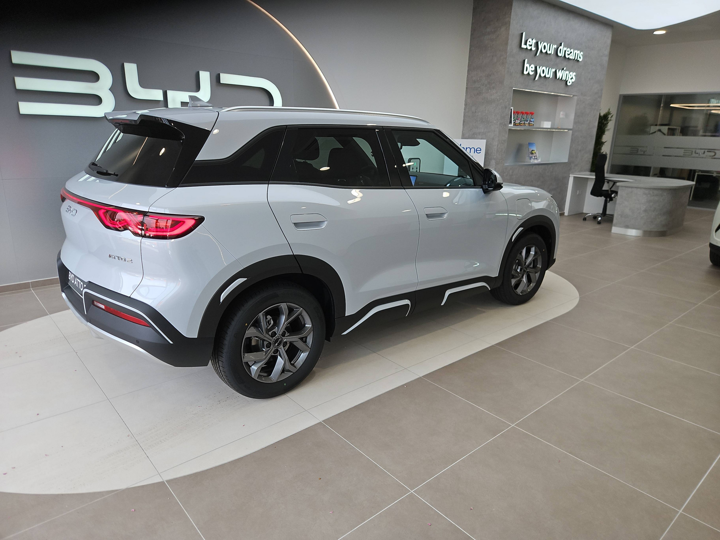 Vente en ligne Byd Atto 2  64.8 kWh 204 ch au prix de 30 890 €