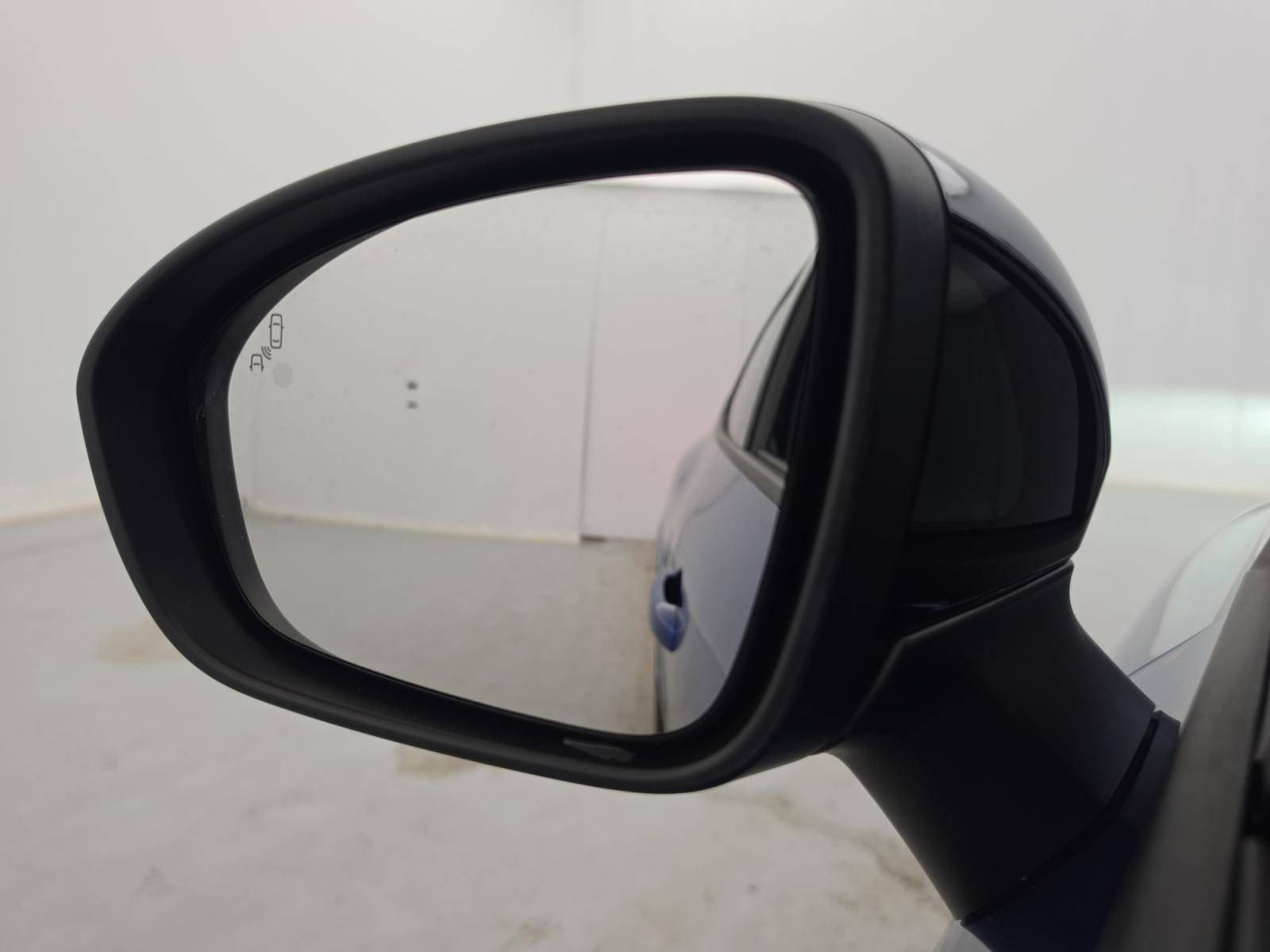 Vente en ligne Renault Clio 5 Clio E-Tech full hybrid 145 ch GSR2 au prix de 20 990 €