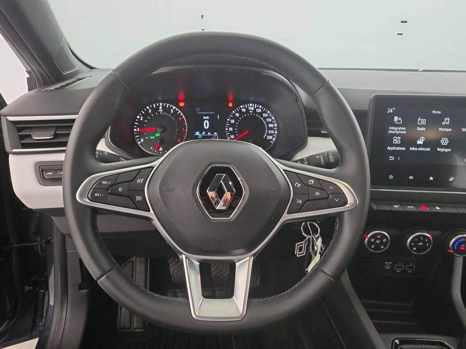 Vente en ligne Renault Clio 5 Clio TCe 90 - 21N au prix de 14 990 €