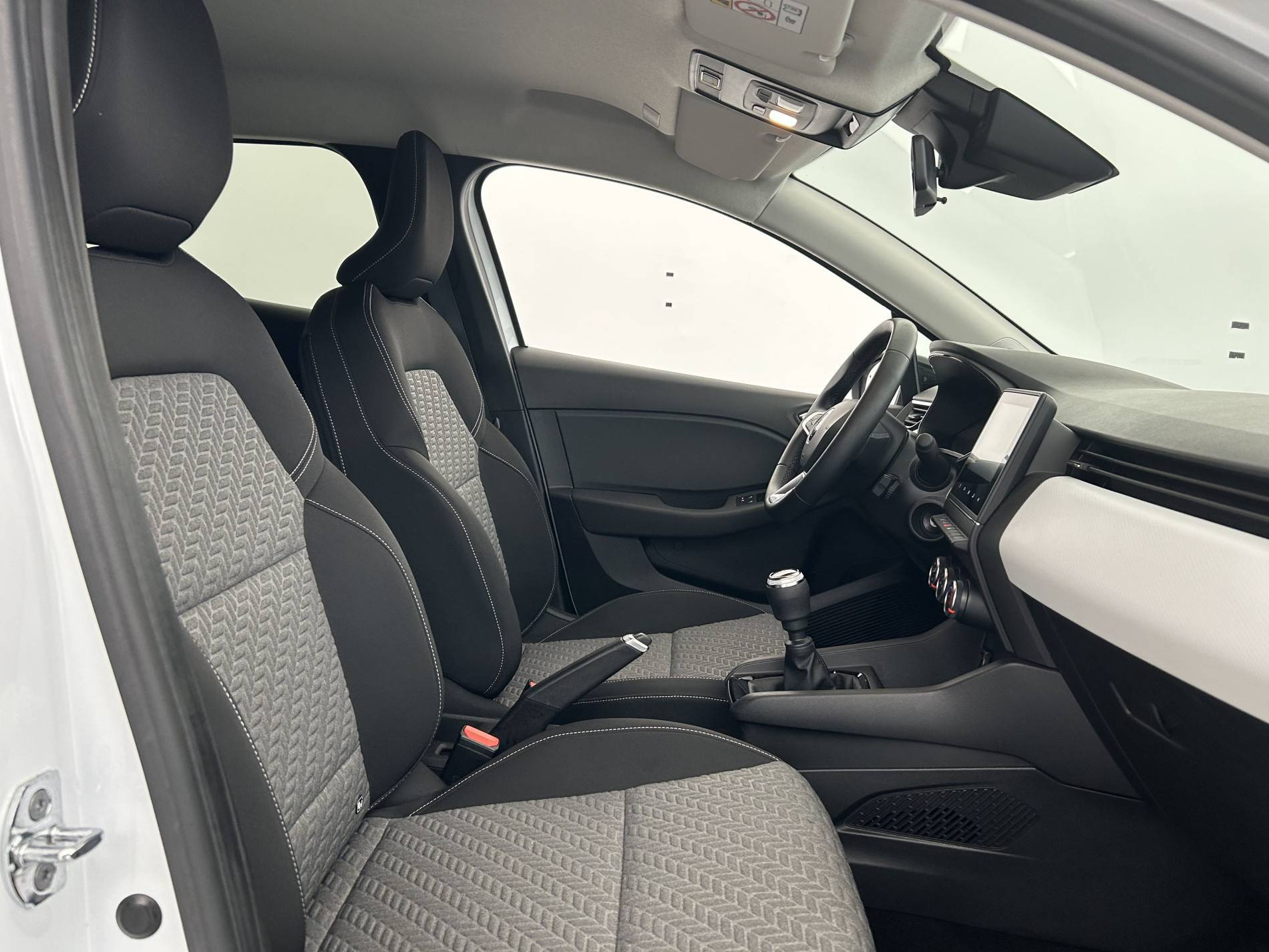Vente en ligne Renault Clio 5 Clio TCe 90 au prix de 13 490 €