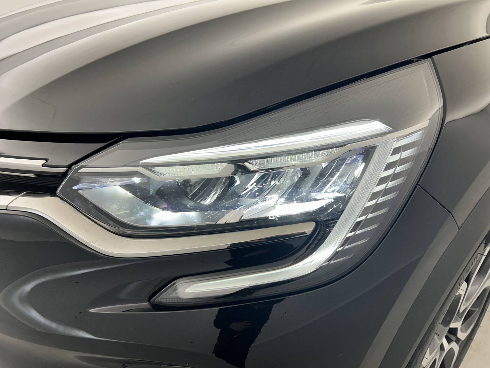 Vente en ligne Renault Captur  E-Tech 145 - 21 au prix de 19 290 €
