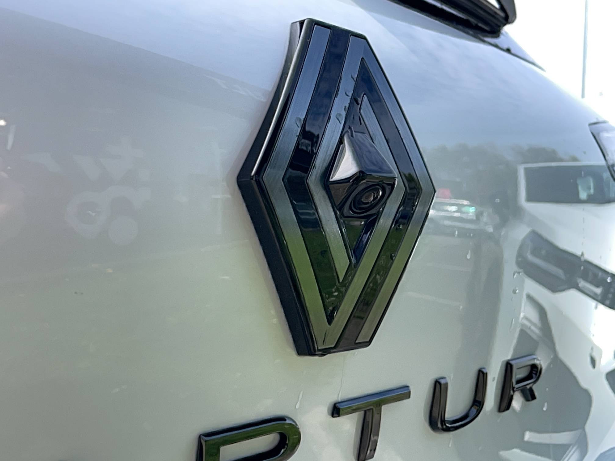 Vente en ligne Renault Captur  E-Tech full hybrid 145 ch au prix de 28 690 €