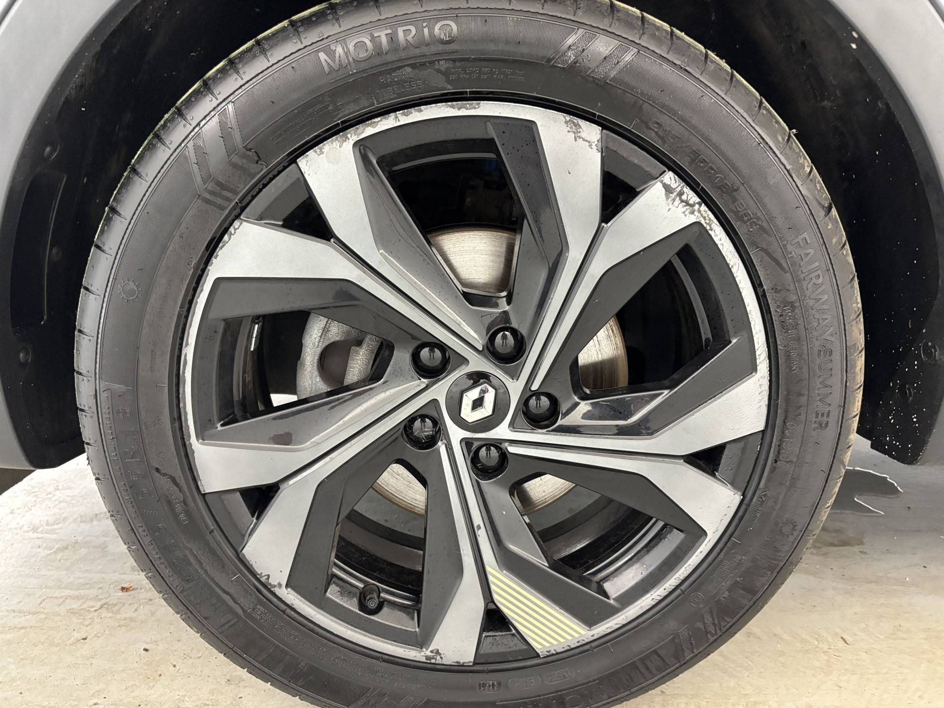 Vente en ligne Renault Arkana  E-Tech hybride 145 - 22 au prix de 20 990 €