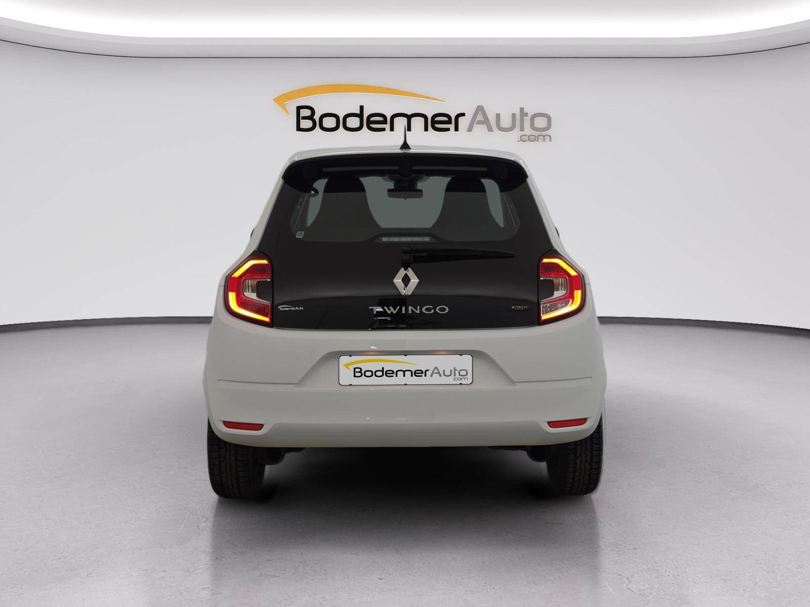 Vente en ligne Renault Twingo Electrique Twingo III E-Tech au prix de 10 800 €
