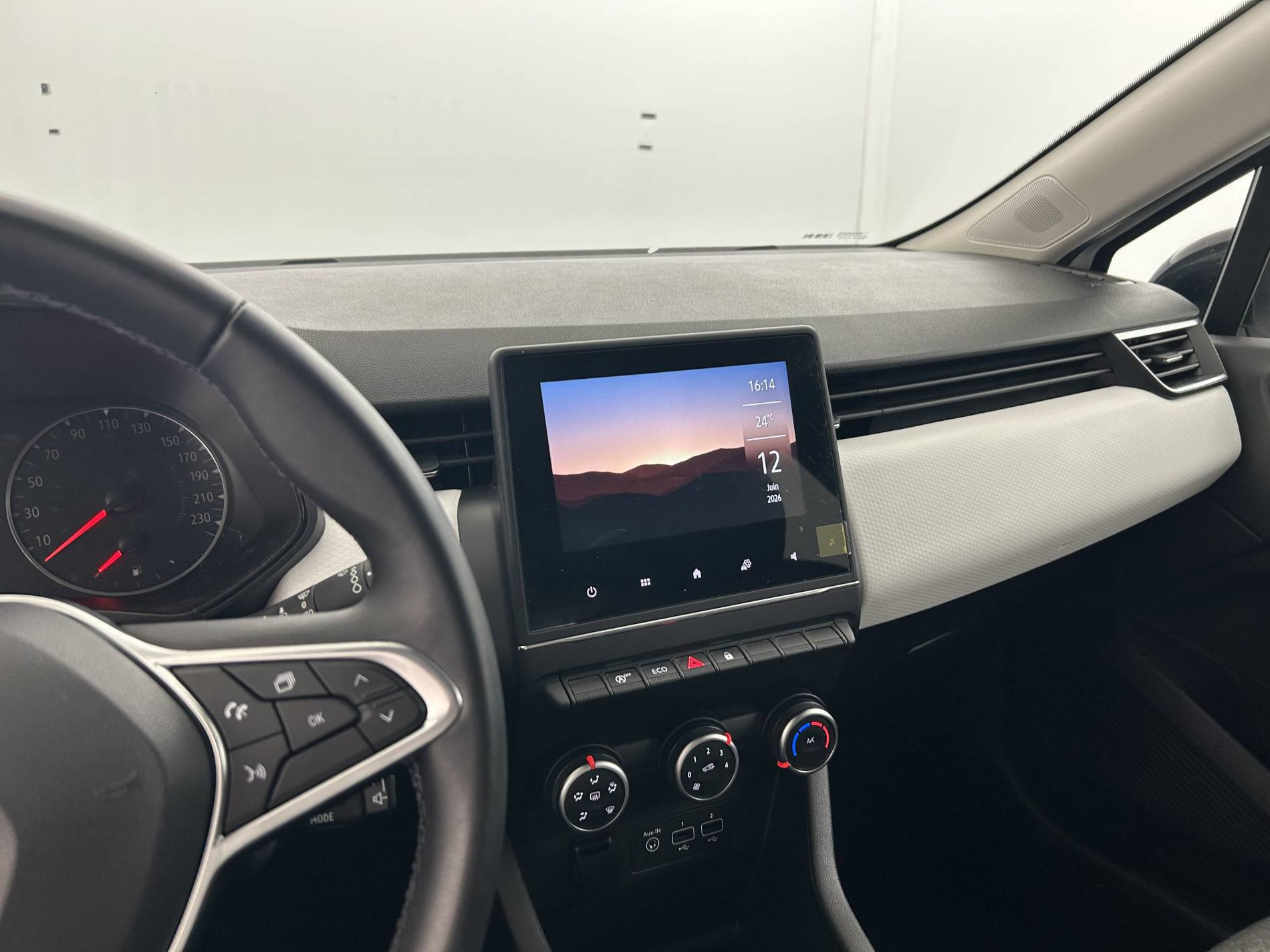 Vente en ligne Renault Clio 5 Clio TCe 90 au prix de 13 790 €