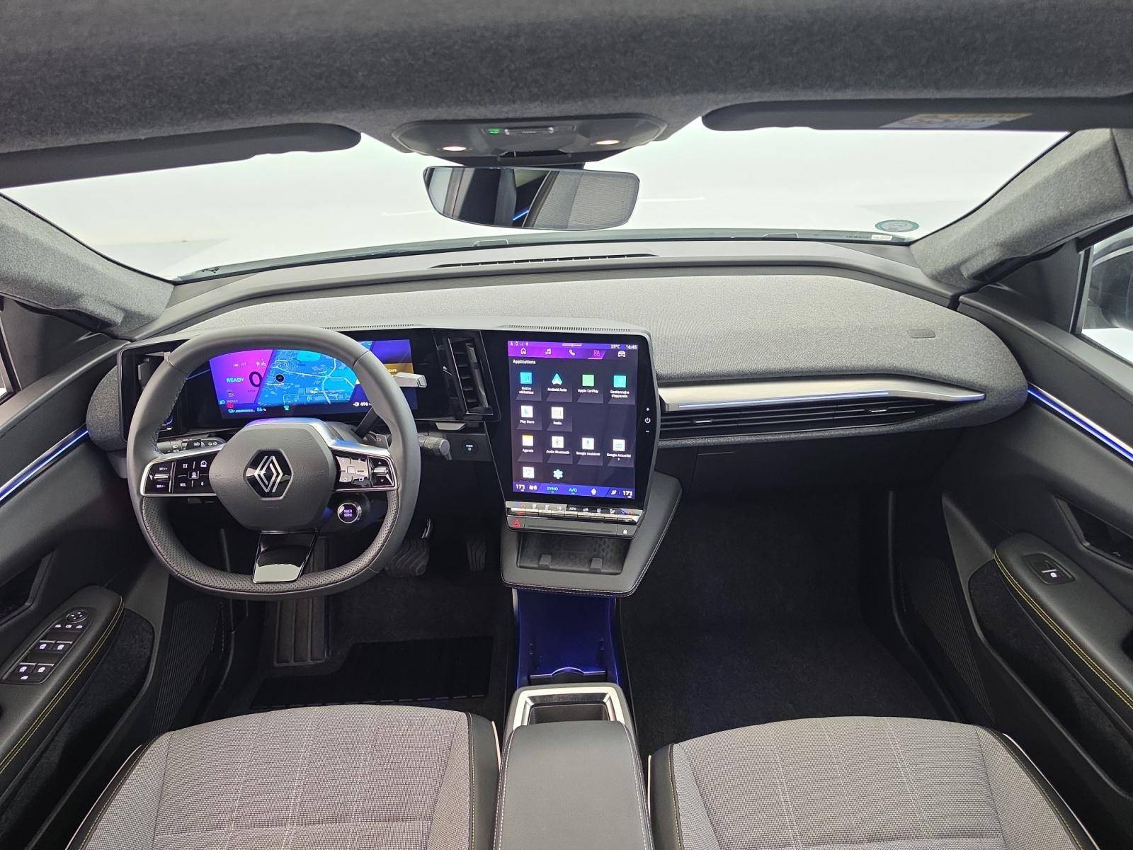 Vente en ligne Renault Scenic E-Tech Scenic E-Tech électrique 220 ch grande autonomie au prix de 32 000 €