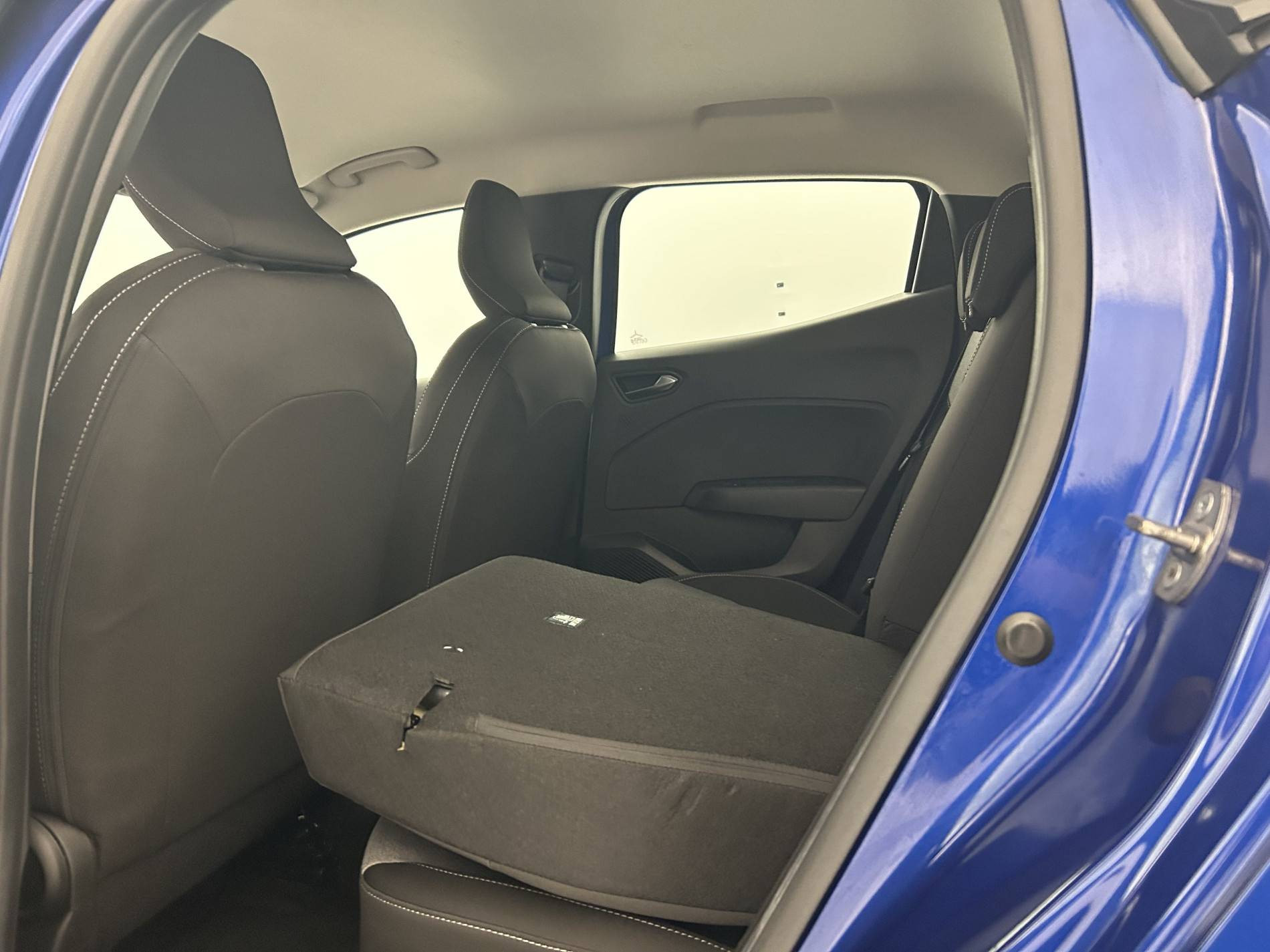 Vente en ligne Renault Clio 5 Clio TCe 90 au prix de 15 290 €