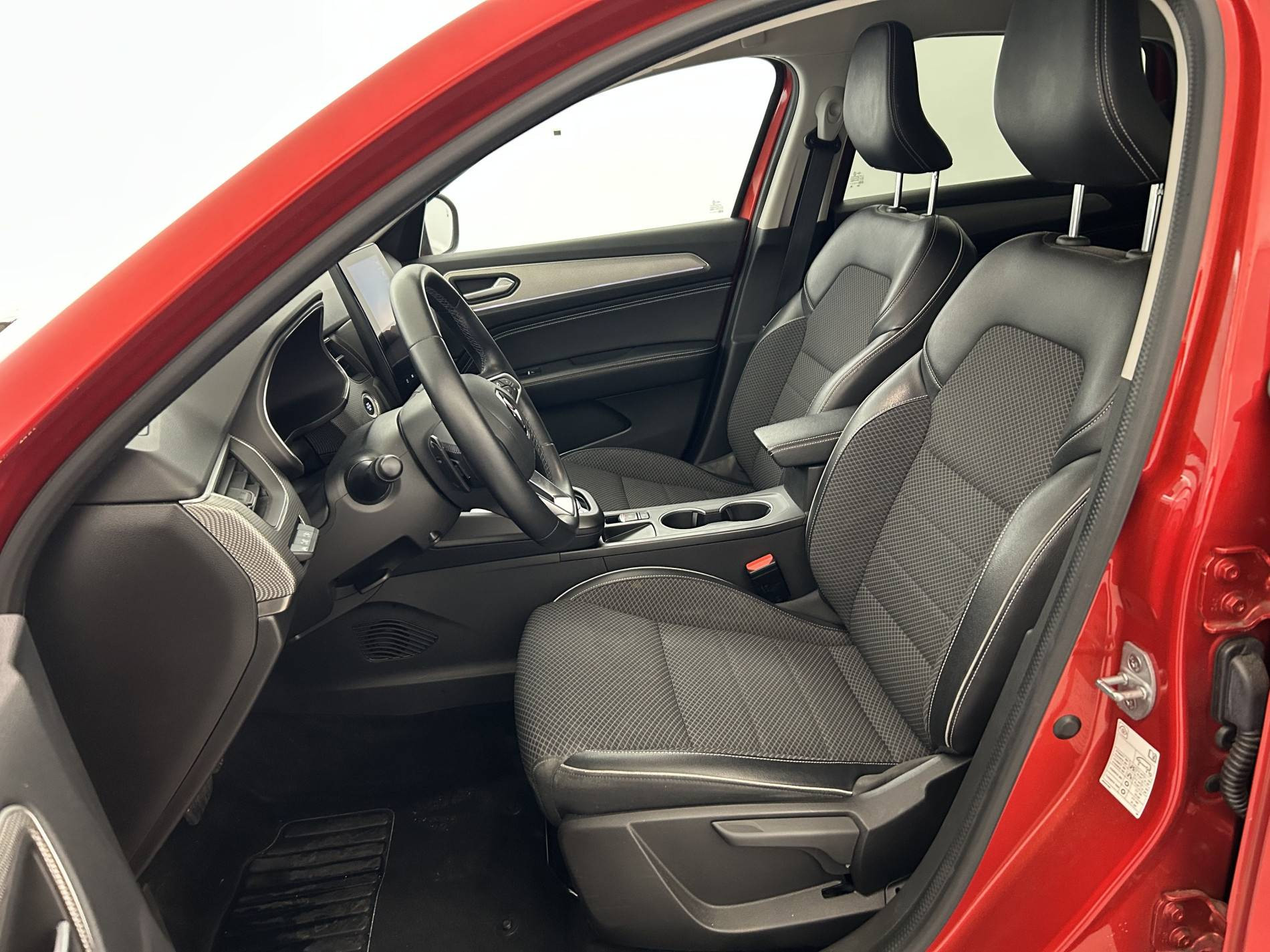 Vente en ligne Renault Arkana  mild hybrid 140 EDC FAP - 22 au prix de 19 900 €