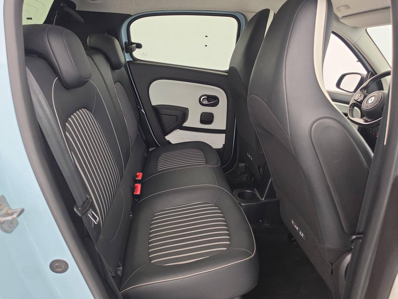 Vente en ligne Renault Twingo Electrique Twingo III E-Tech au prix de 13 900 €