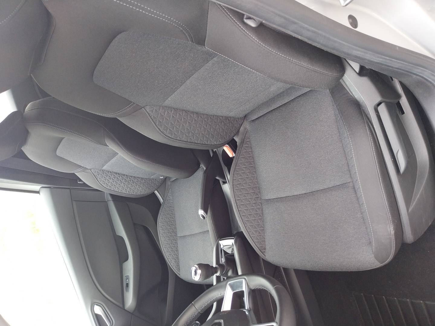 Vente en ligne Renault Clio 5 Clio TCe 90 au prix de 13 990 €