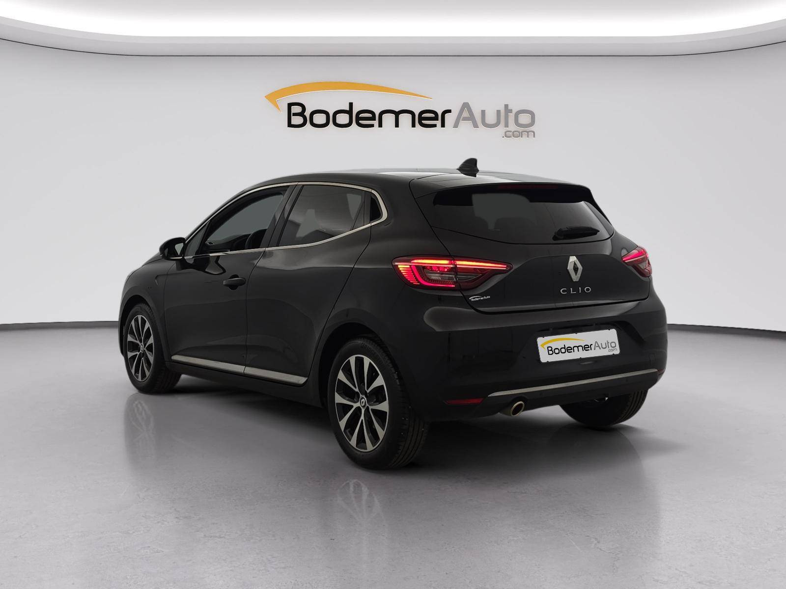 Vente en ligne Renault Clio 5 Clio TCe 90 au prix de 14 900 €
