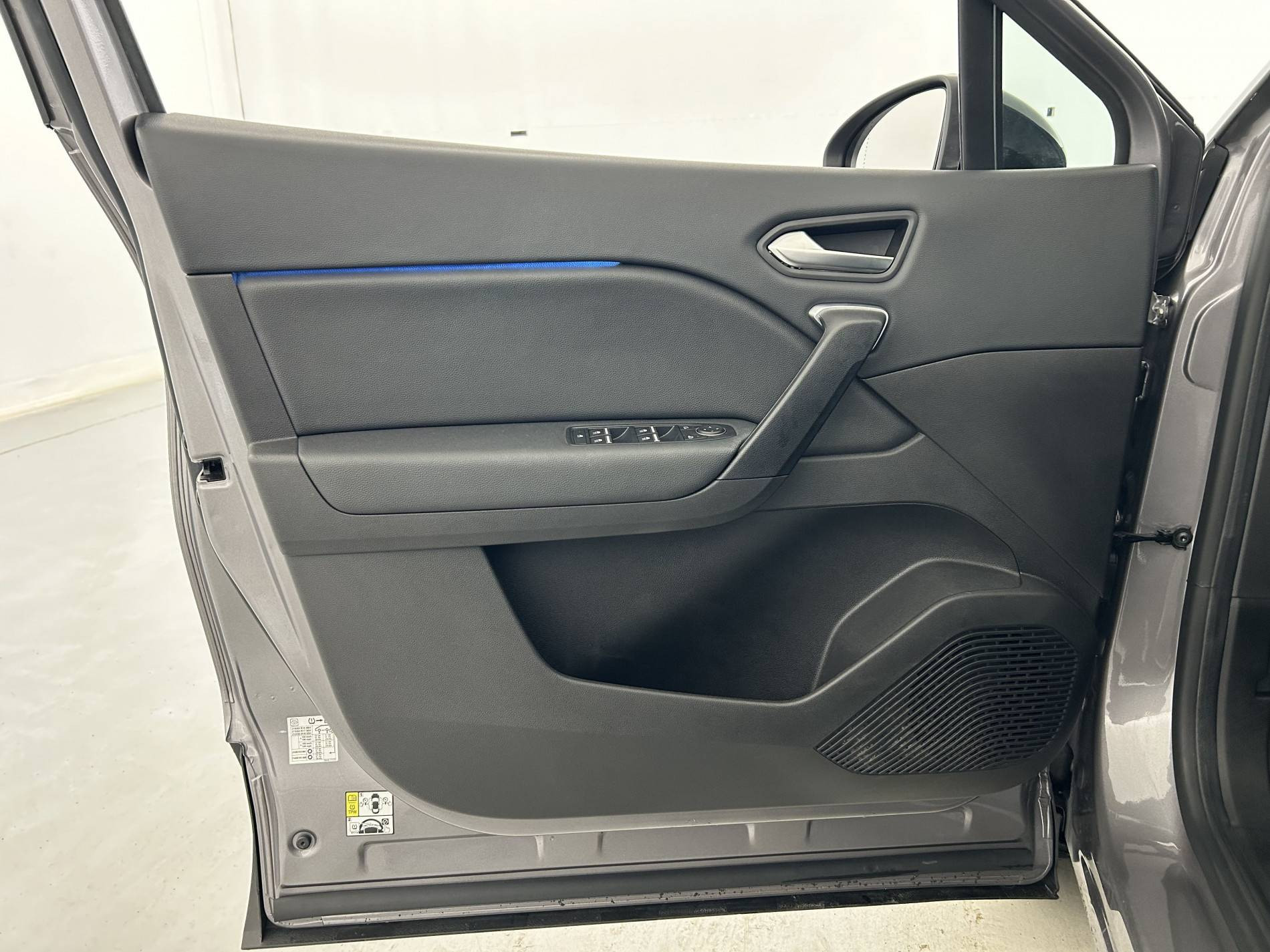 Vente en ligne Renault Captur  E-Tech 145 au prix de 17 990 €