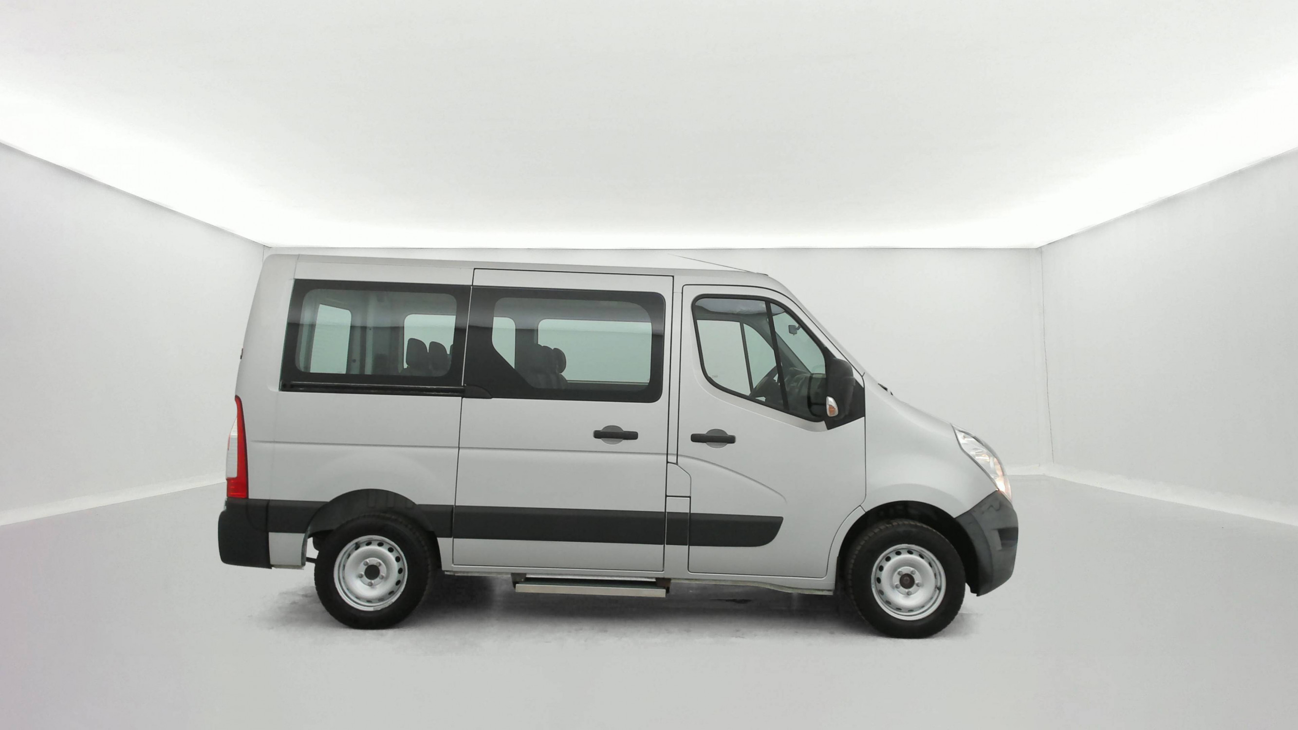 Vente en ligne Renault Master 3 Combi Master Combi L1H1 dCi 145 Energy au prix de 21 490 €