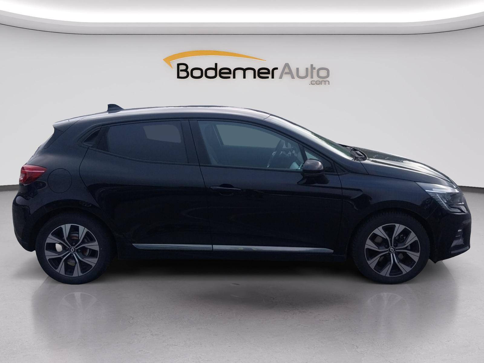 Vente en ligne Renault Clio 5 Clio E-Tech full hybrid 145 au prix de 16 990 €