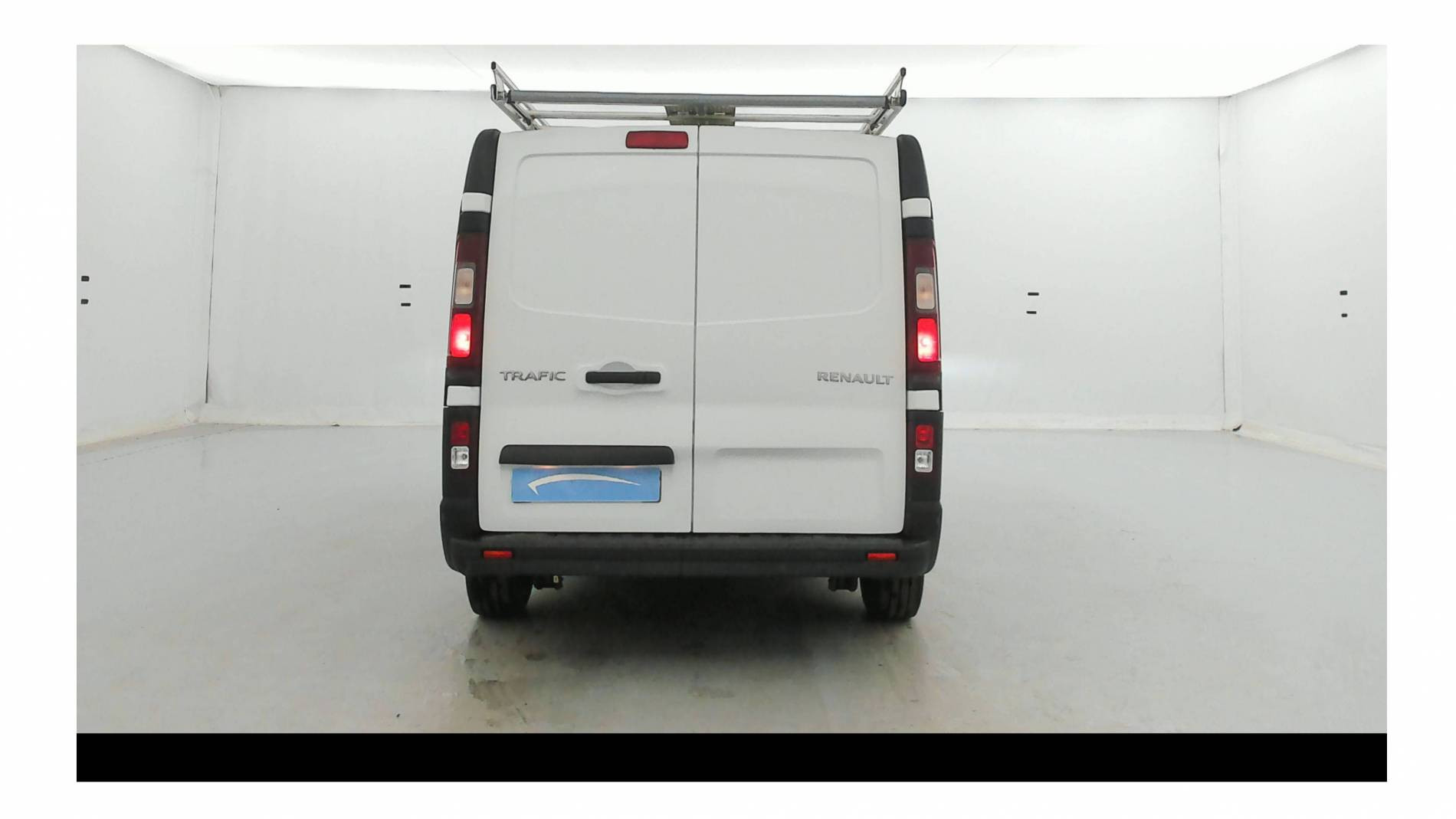 Vente en ligne Renault Trafic 3 Fourgon TRAFIC FGN L1H1 2800 KG BLUE DCI 110 au prix de 20 990 €