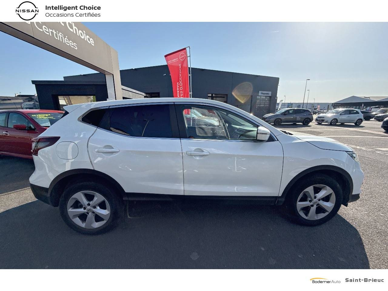 Vente en ligne Nissan Qashqai Qashqai 1.5 dCi 115 DCT au prix de 18 990 €