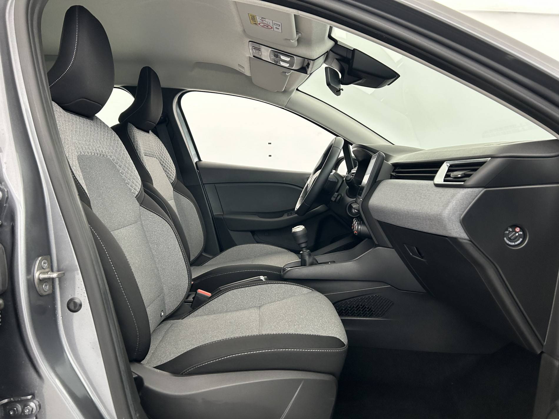 Vente en ligne Renault Clio 5 Clio TCe 90 au prix de 15 485 €