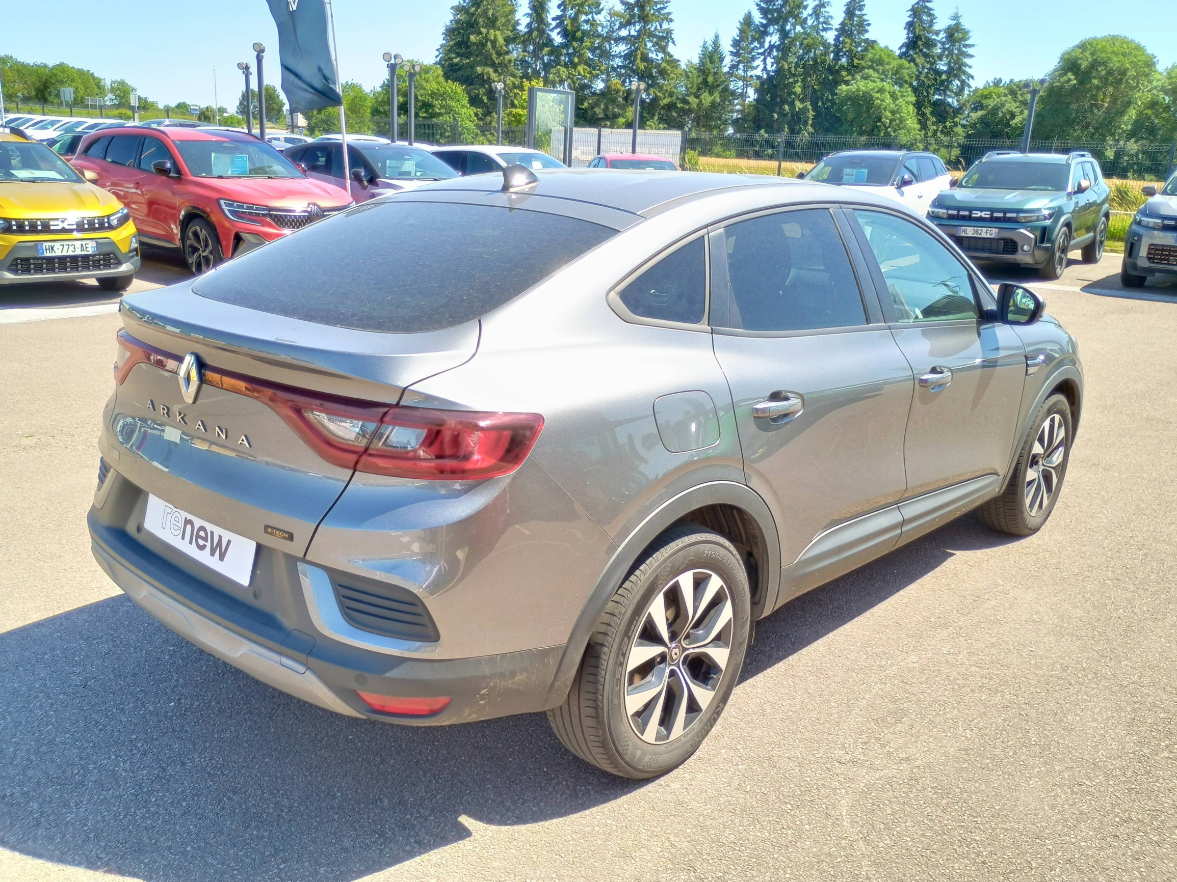 Vente en ligne Renault Arkana  E-Tech hybride 145 - 22 au prix de 21 991 €
