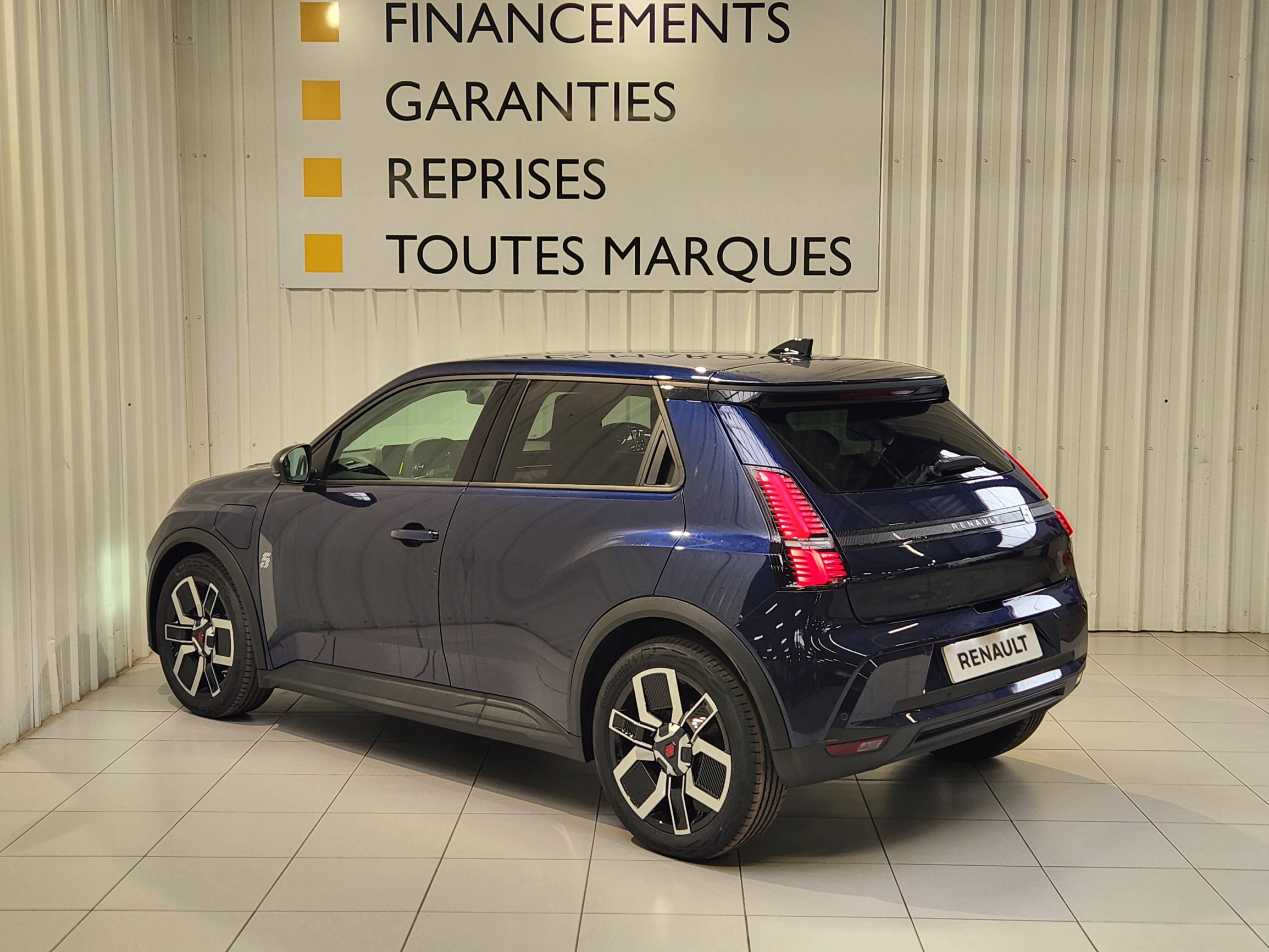 Vente en ligne Renault R5 E-Tech  150 ch autonomie confort au prix de 32 890 €