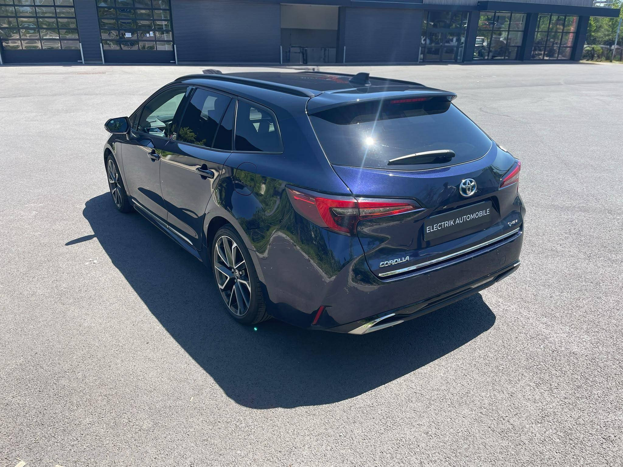 Vente en ligne Toyota Corolla Touring Sports  196ch au prix de 27 990 €