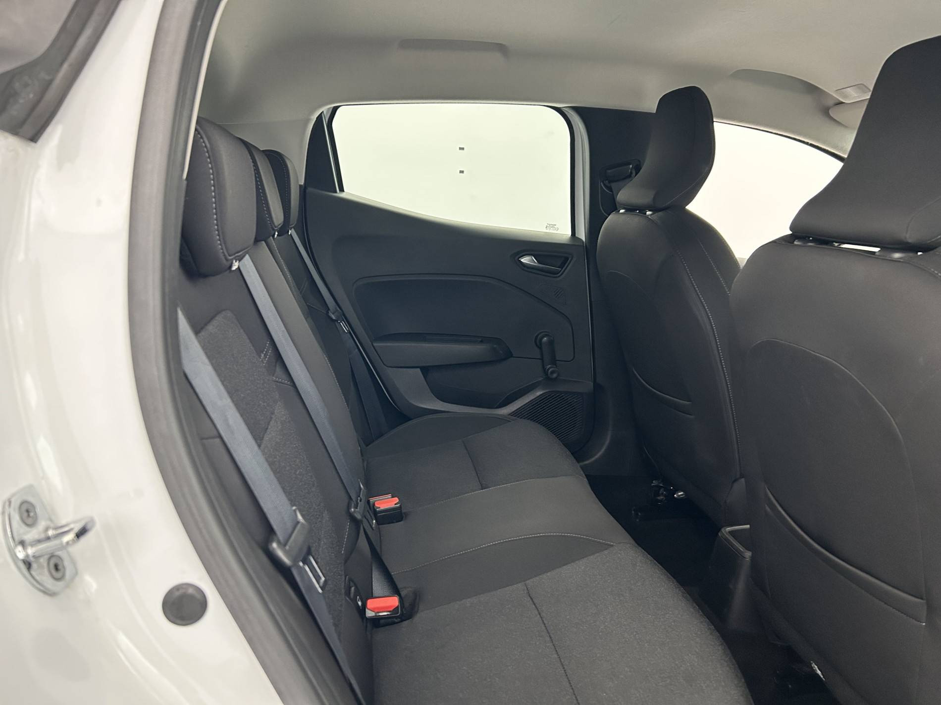 Vente en ligne Renault Clio 5 Clio Blue dCi 100 - 21N au prix de 13 800 €