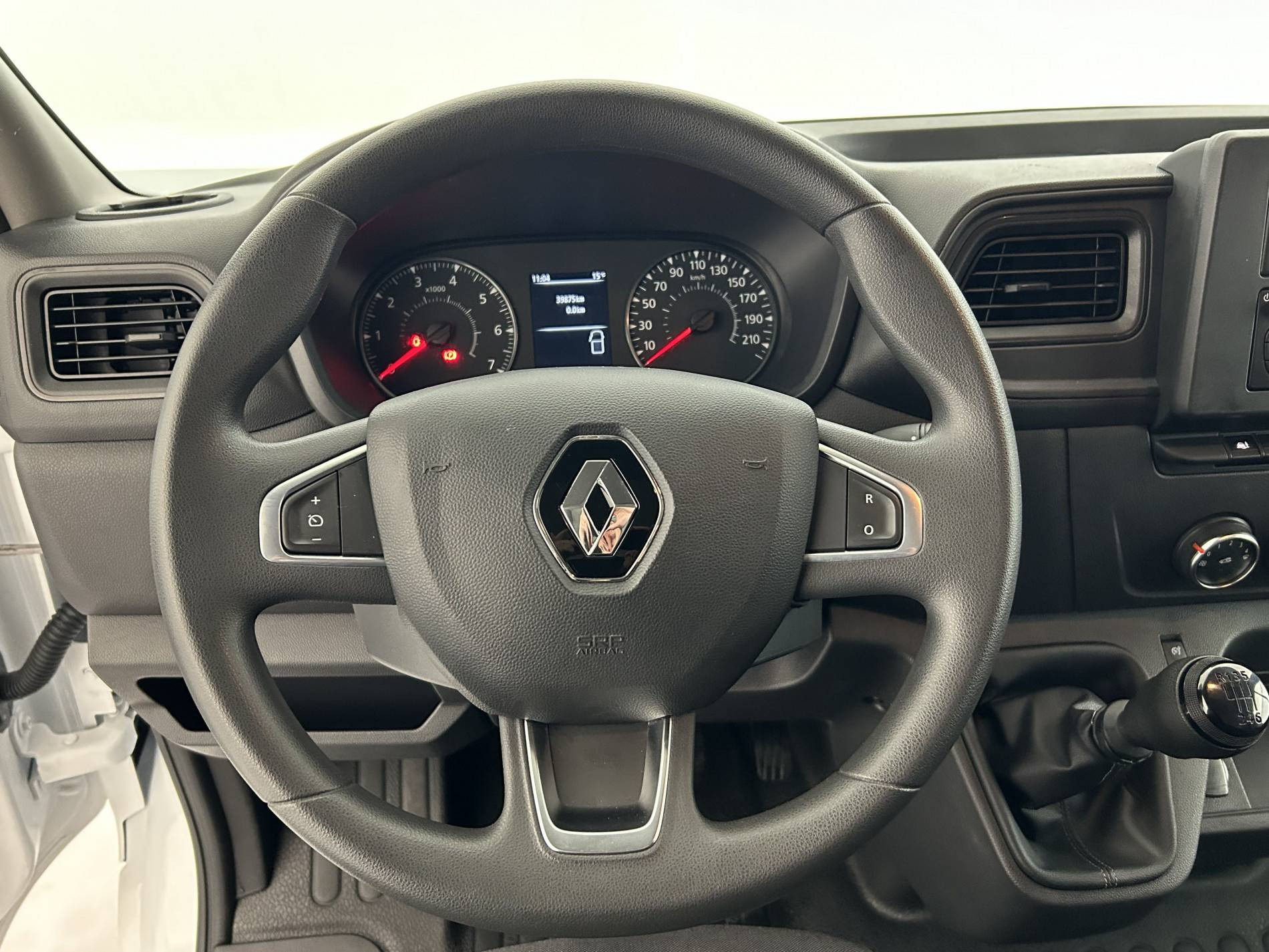 Vente en ligne Renault Master Fourgon MASTER FGN TRAC F3500 L2H2 BLUE DCI 135 au prix de 23 790 €