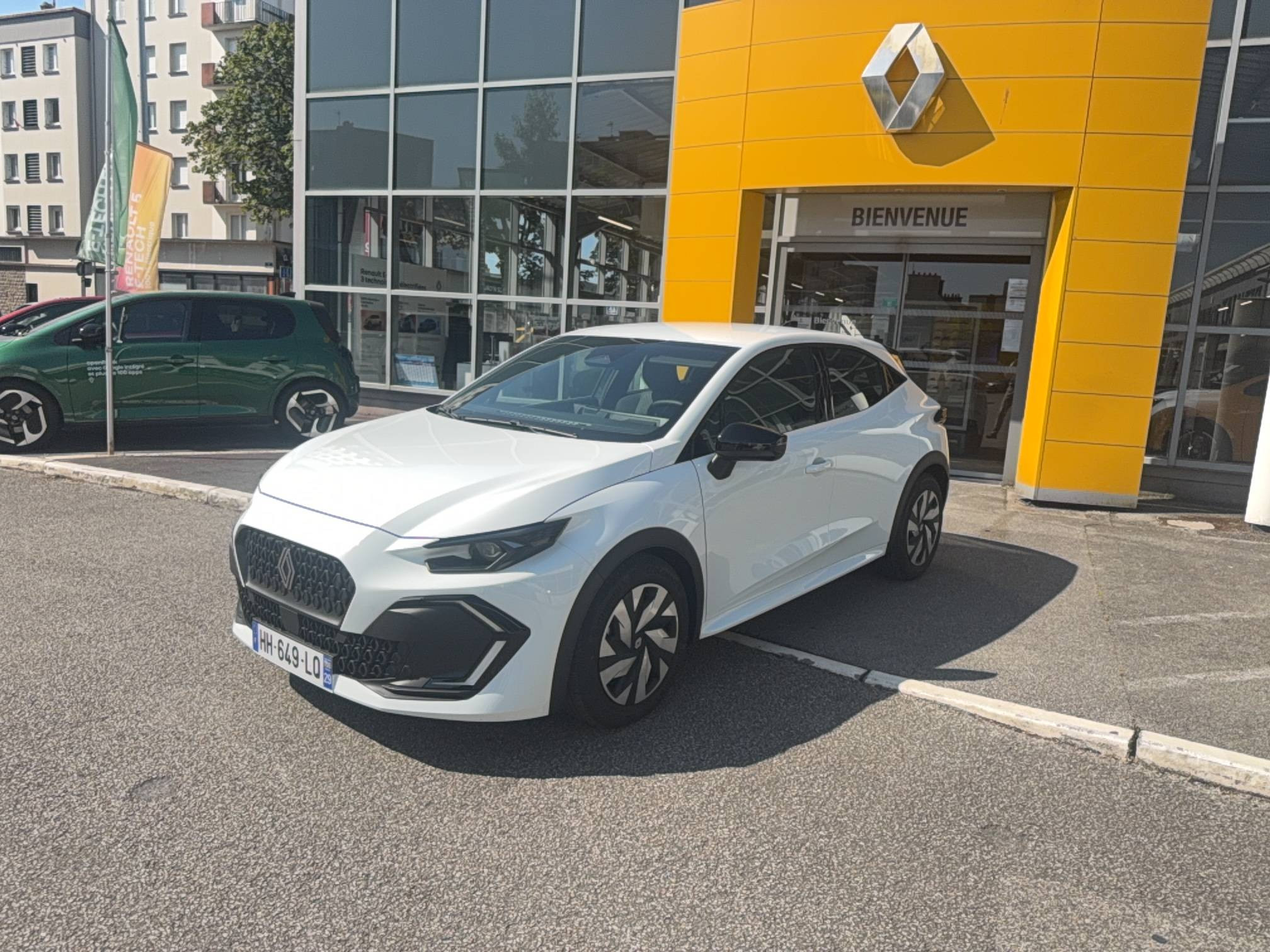 Renault Clio 6 Clio TCe 115 ch occasion de 2025 en vente à Brest