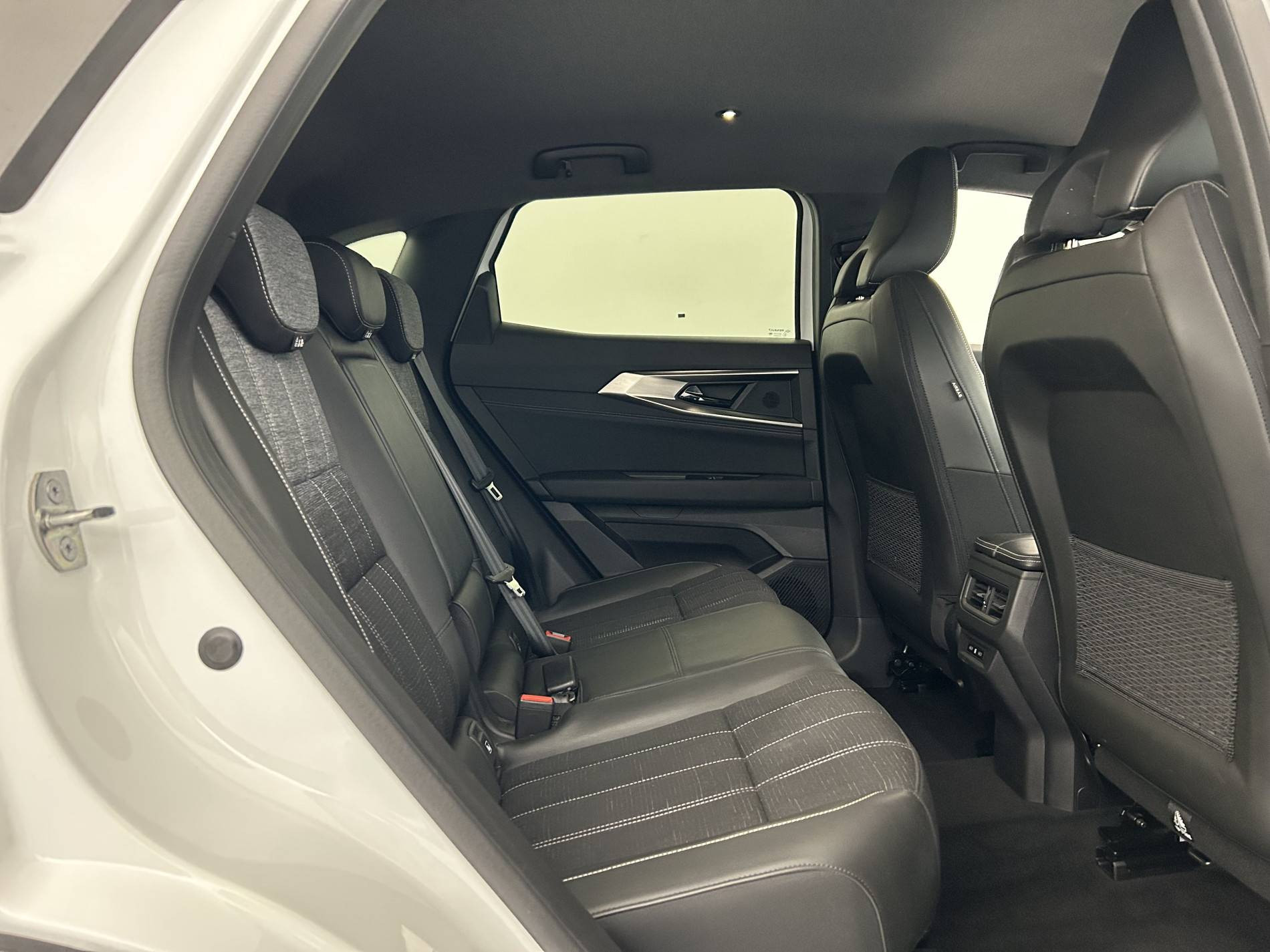 Vente en ligne Renault Austral  E-Tech hybrid 200 au prix de 26 990 €