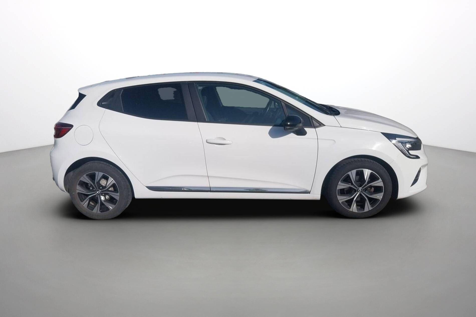 Vente en ligne Renault Clio 5 Clio SCe 65 au prix de 12 990 €