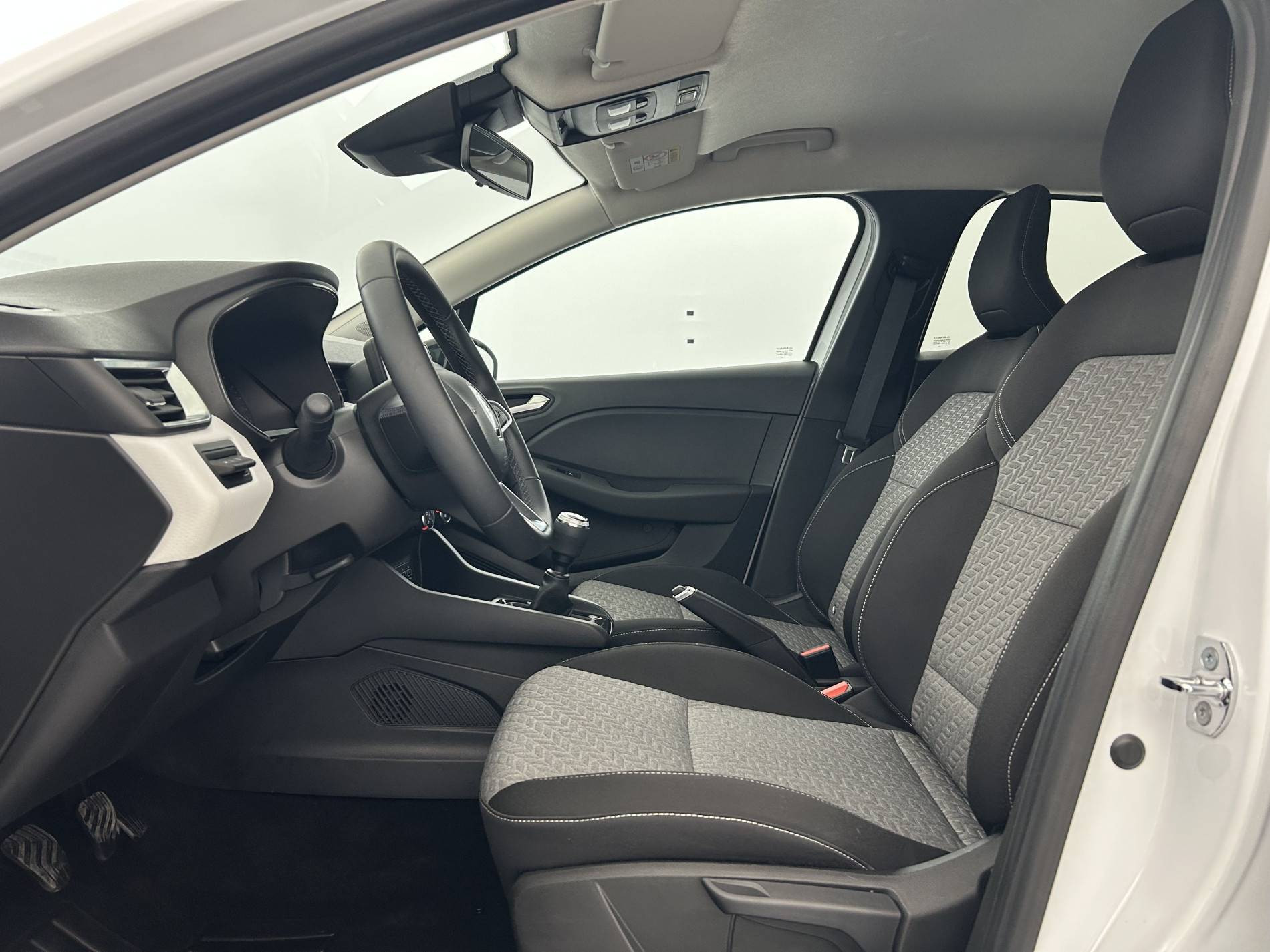 Vente en ligne Renault Clio 5 Clio SCe 65 au prix de 12 590 €