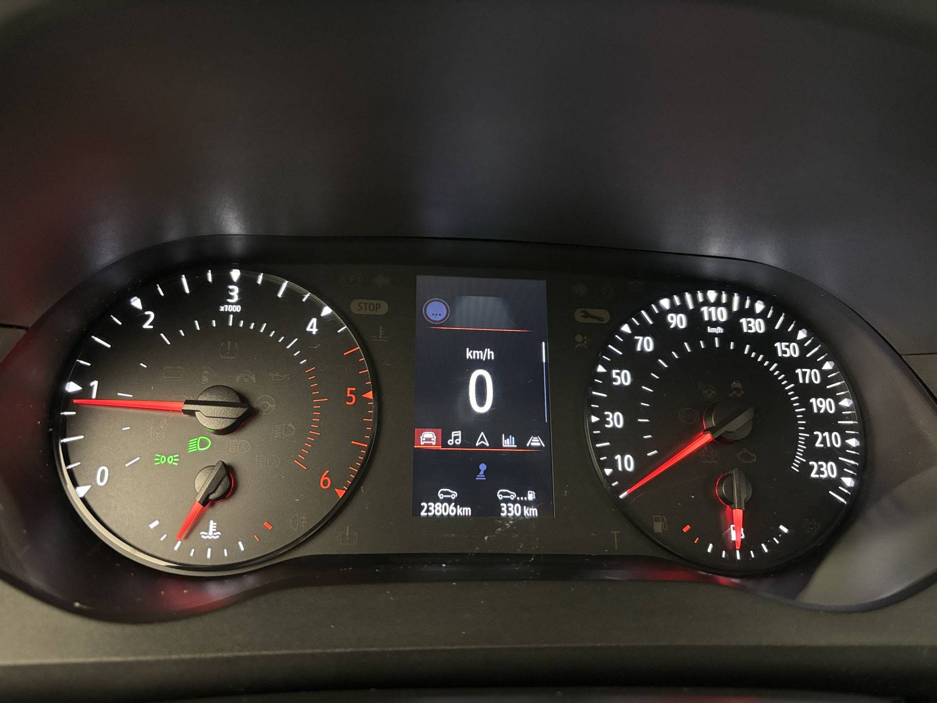 Vente en ligne Renault Kangoo  Blue dCi 95 au prix de 23 890 €