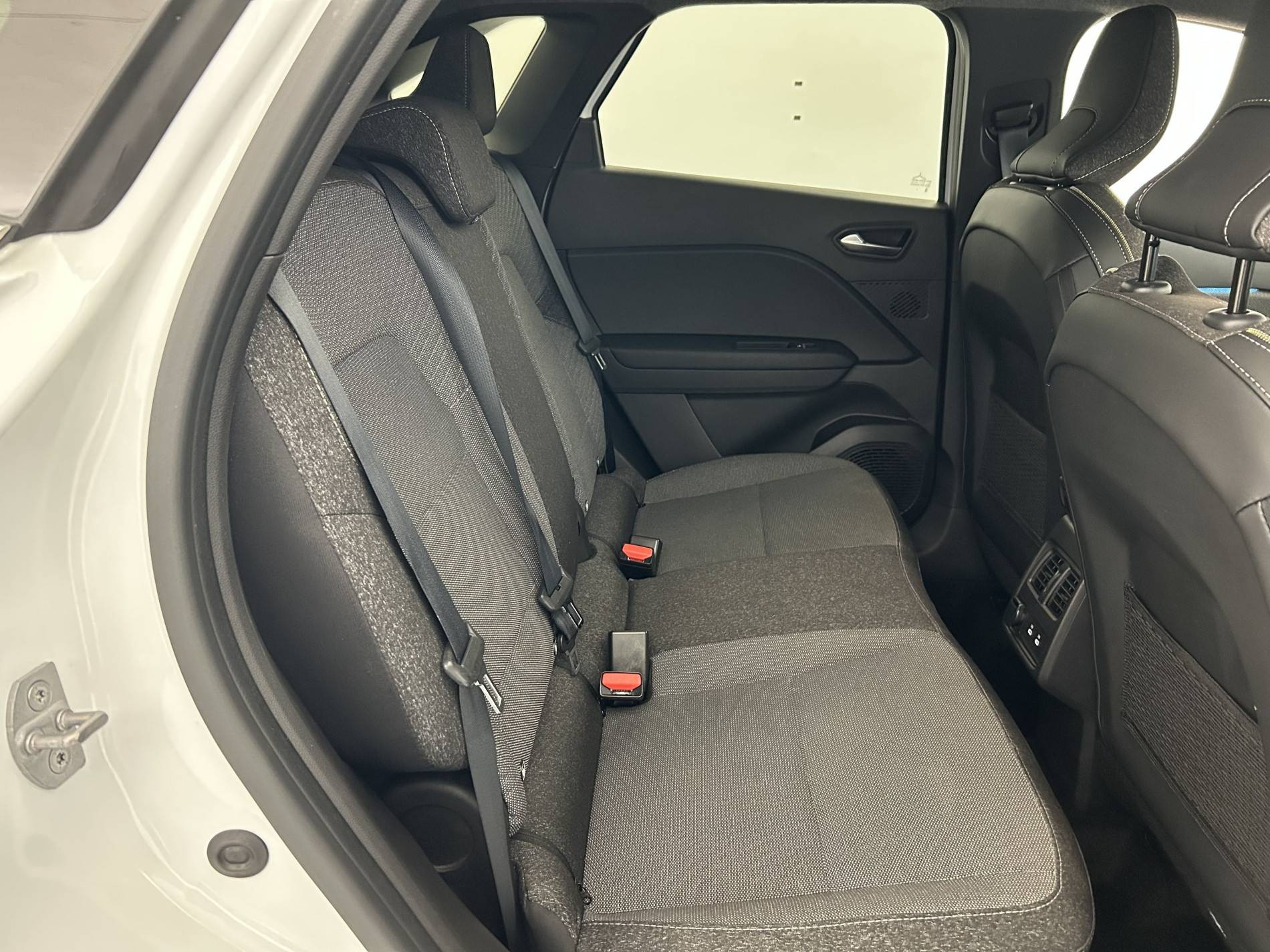 Vente en ligne Renault Symbioz  E-Tech full hybrid 145 au prix de 27 990 €