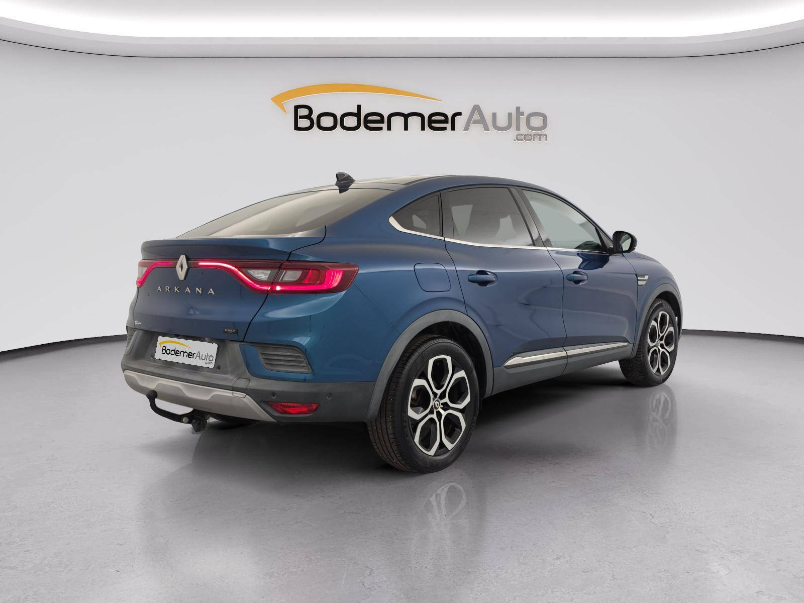 Vente en ligne Renault Arkana  E-Tech hybride 145 - 22 au prix de 21 790 €