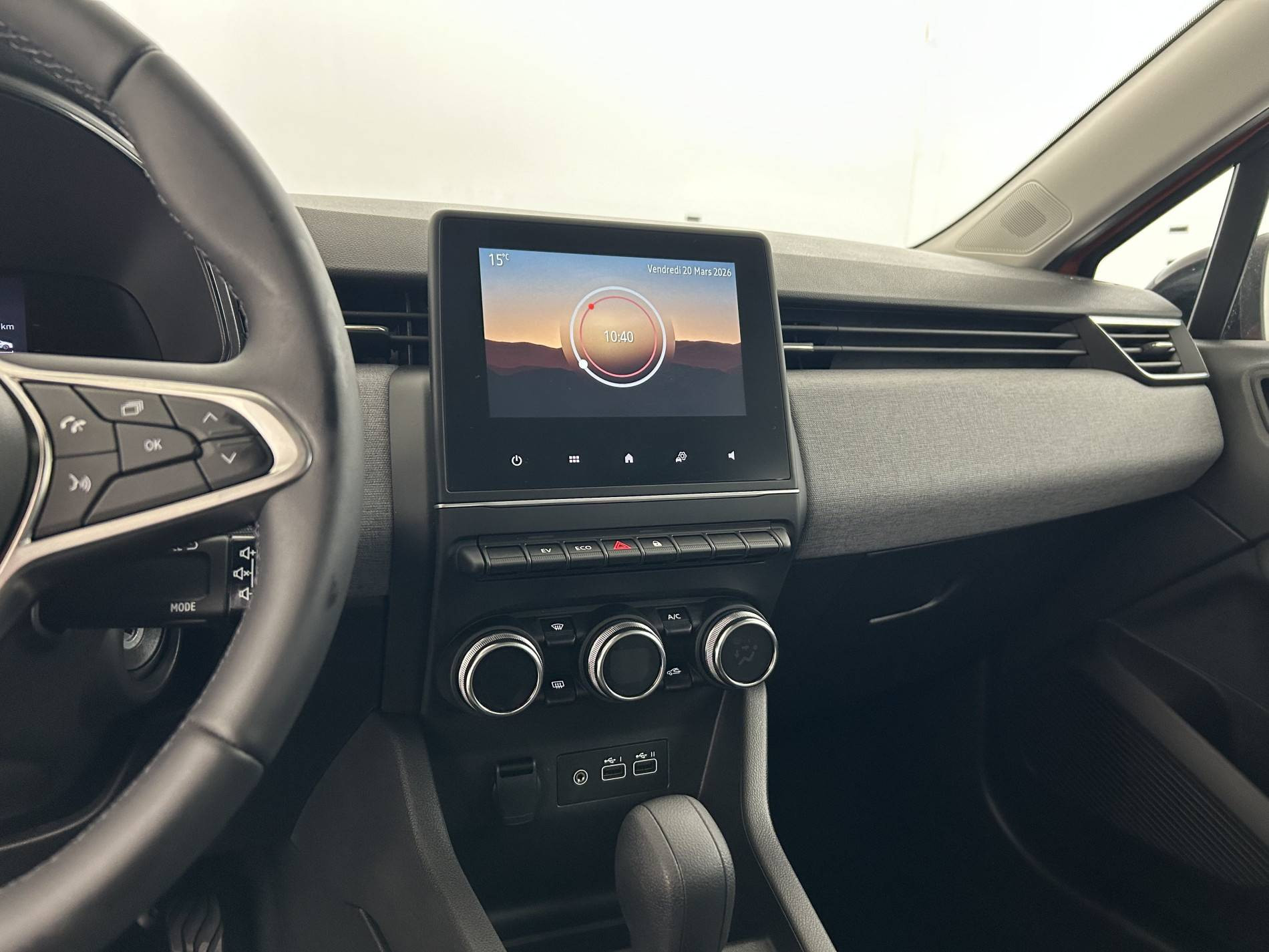 Vente en ligne Renault Clio 5 Clio E-Tech full hybrid 145 ch GSR2 au prix de 19 990 €