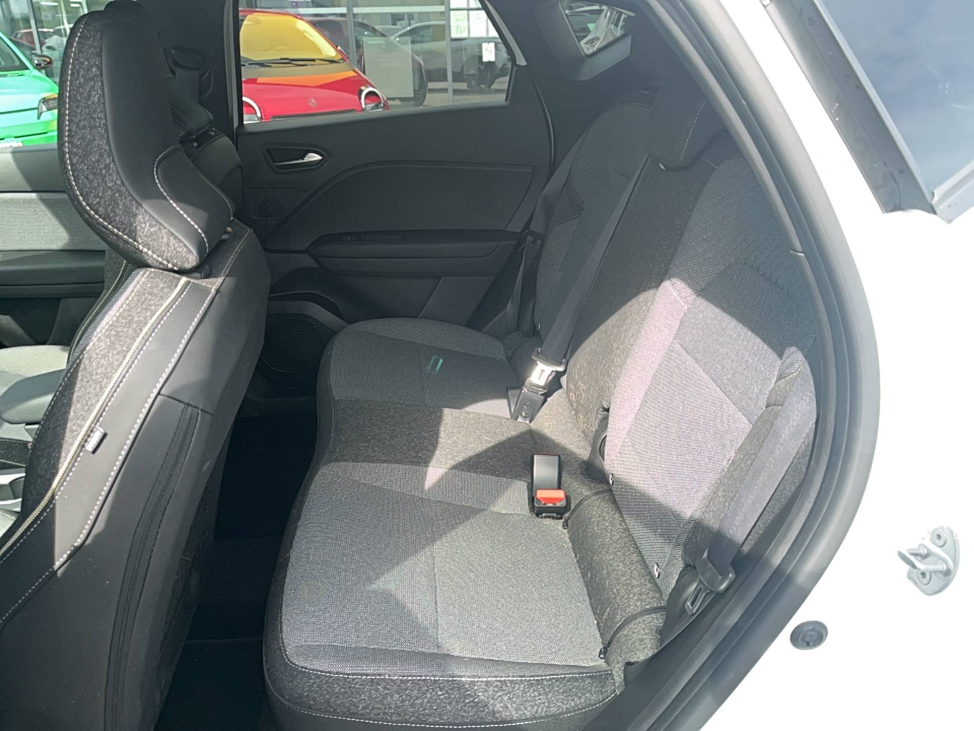 Vente en ligne Renault Captur  E-Tech full hybrid 145 ch au prix de 24 491 €