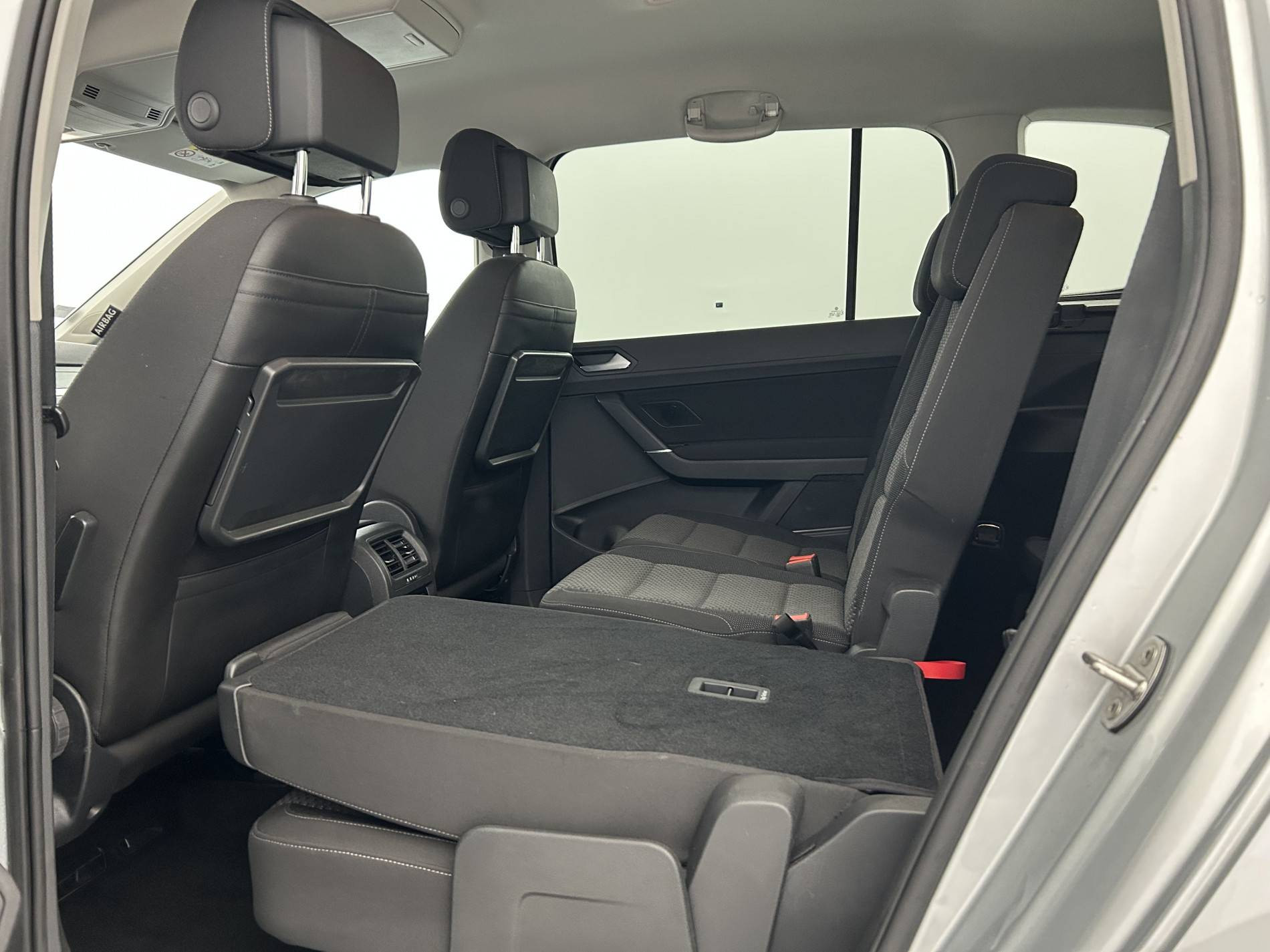 Vente en ligne Volkswagen Touran Touran 1.6 TDI 115 BMT 7pl au prix de 17 990 €
