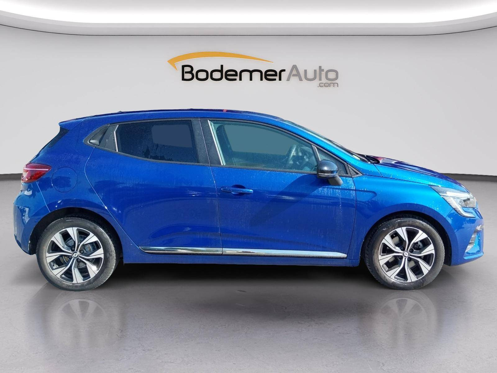 Vente en ligne Renault Clio 5 Clio Blue dCi 100 au prix de 14 990 €