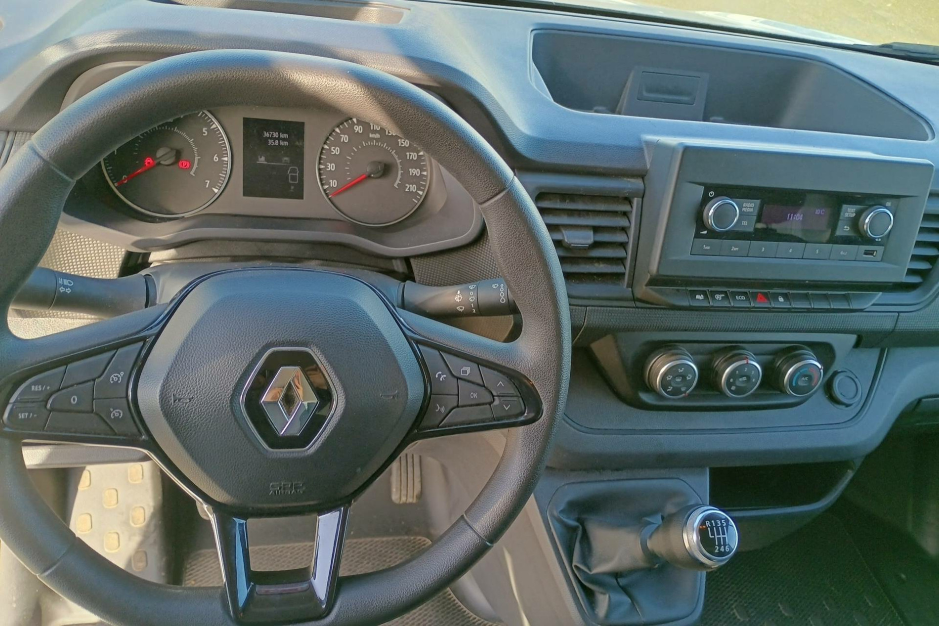 Vente en ligne Renault Trafic 3 Fourgon TRAFIC FG BLUE DCI 130 L1H1 3T GSR2 au prix de 24 990 €