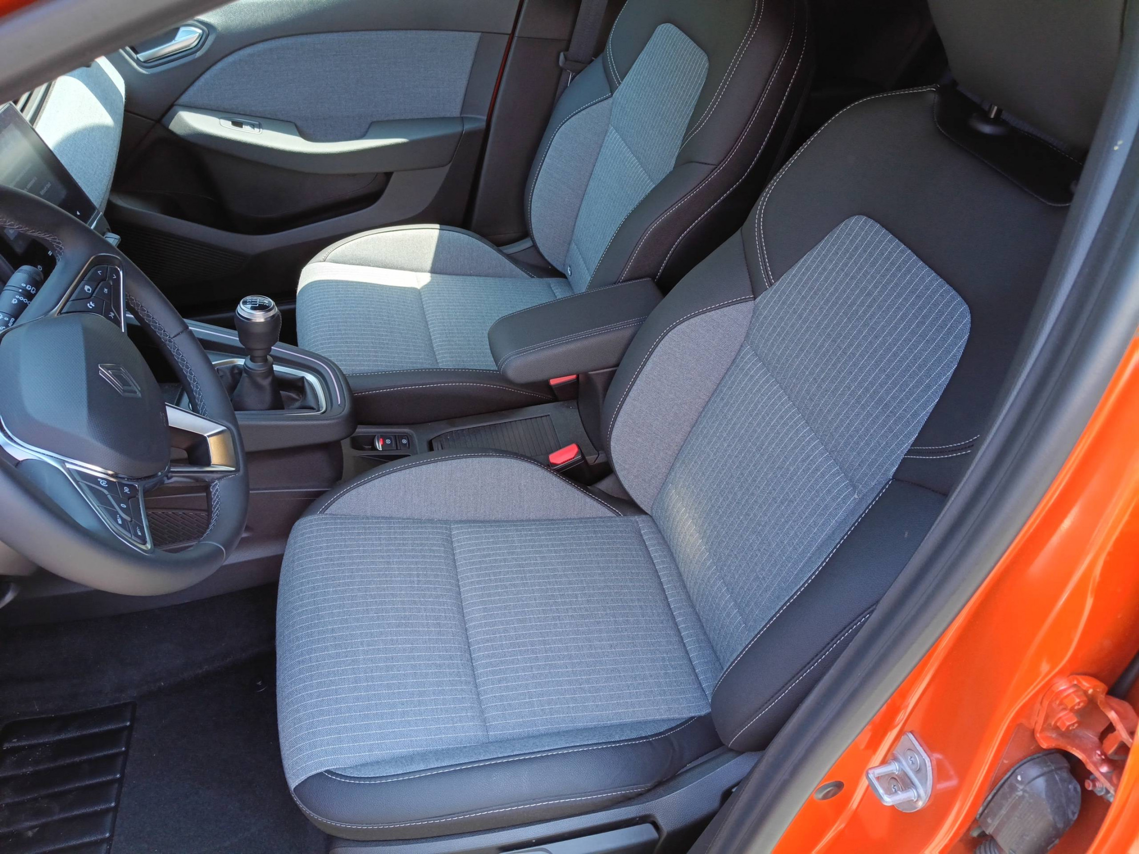 Vente en ligne Renault Clio 5 Clio TCe 90 ch GSR2 au prix de 17 490 €