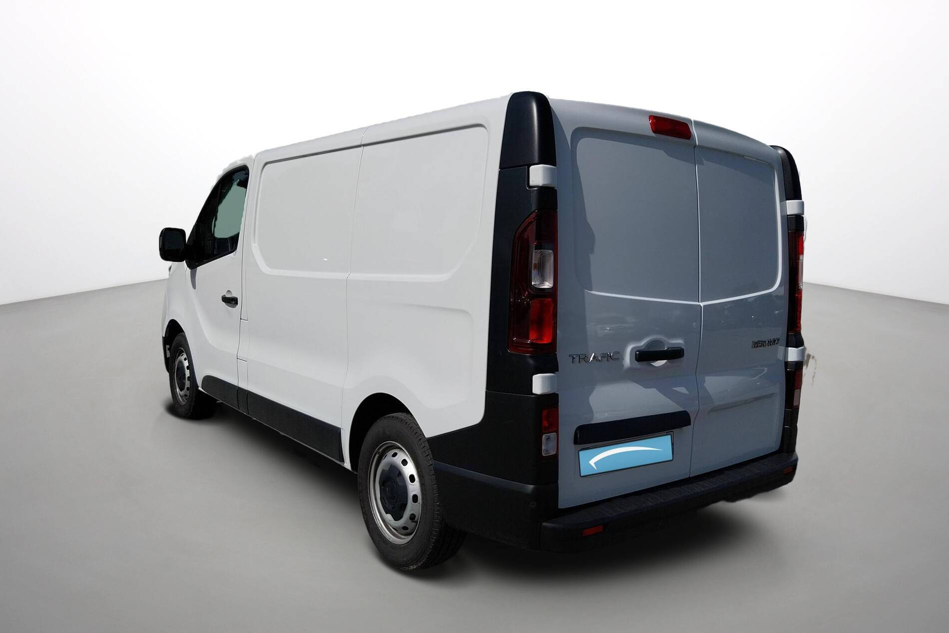 Vente en ligne Renault Trafic 3 Fourgon TRAFIC FGN L1H1 2800 KG BLUE DCI 110 au prix de 18 990 €