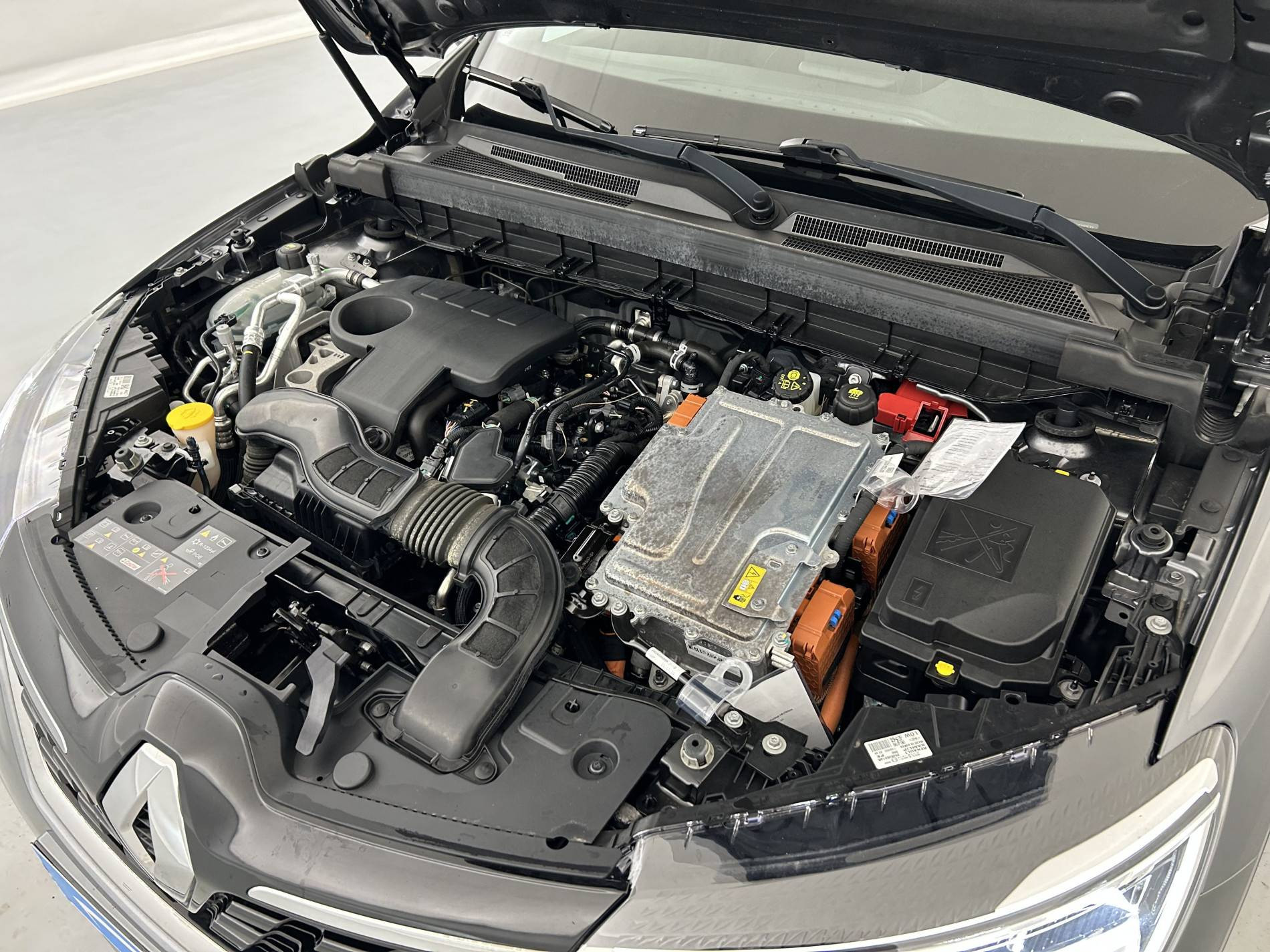 Vente en ligne Renault Arkana  E-Tech hybride 145 - 22 au prix de 19 690 €
