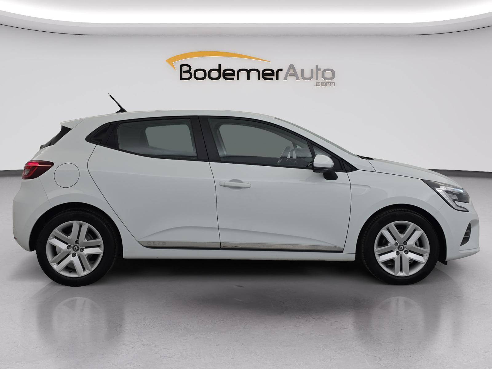 Vente en ligne Renault Clio 5 CLIO SOCIETE E-TECH 140 - 21N au prix de 13 290 €