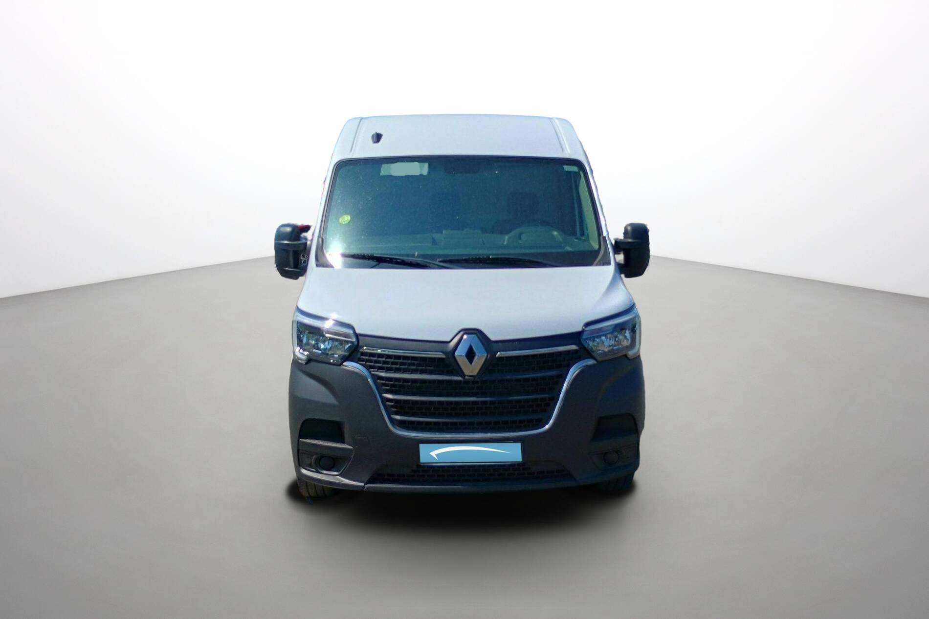 Vente en ligne Renault Master Fourgon MASTER FGN TRAC F3500 L2H2 BLUE DCI 135 au prix de 24 890 €