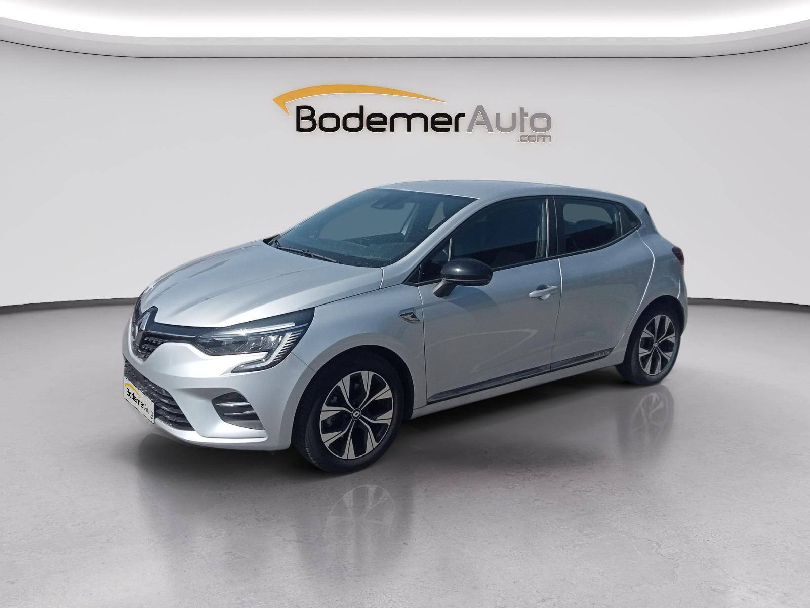 Renault Clio 5 Clio E-Tech 140 - 21N occasion de 2022 en vente à Auray