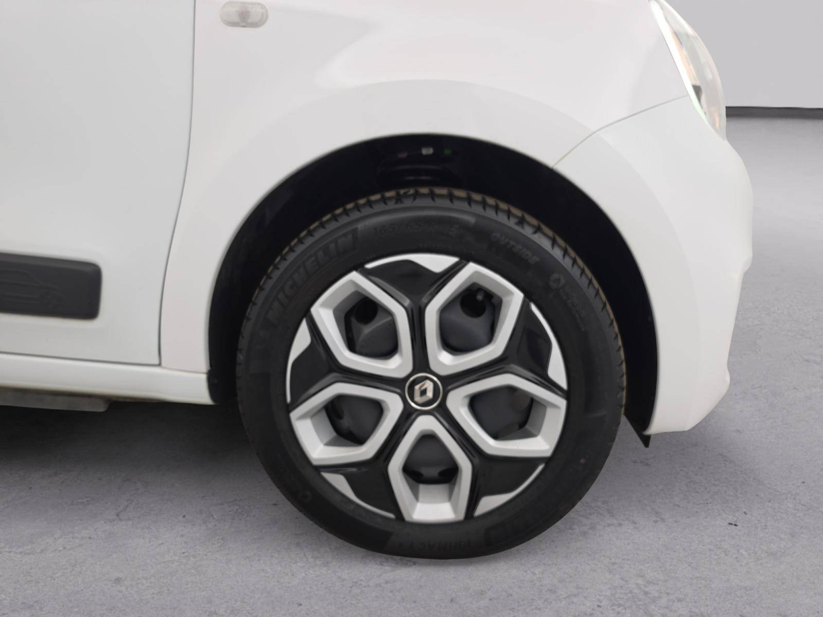 Vente en ligne Renault Twingo Electrique Twingo III E-Tech au prix de 12 990 €