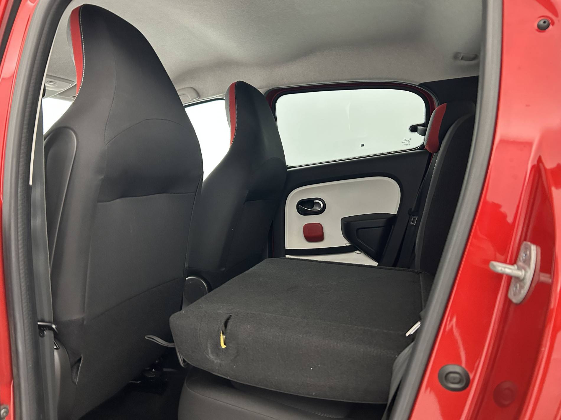 Vente en ligne Renault Twingo 3  0.9 TCe 90 Energy au prix de 9 390 €