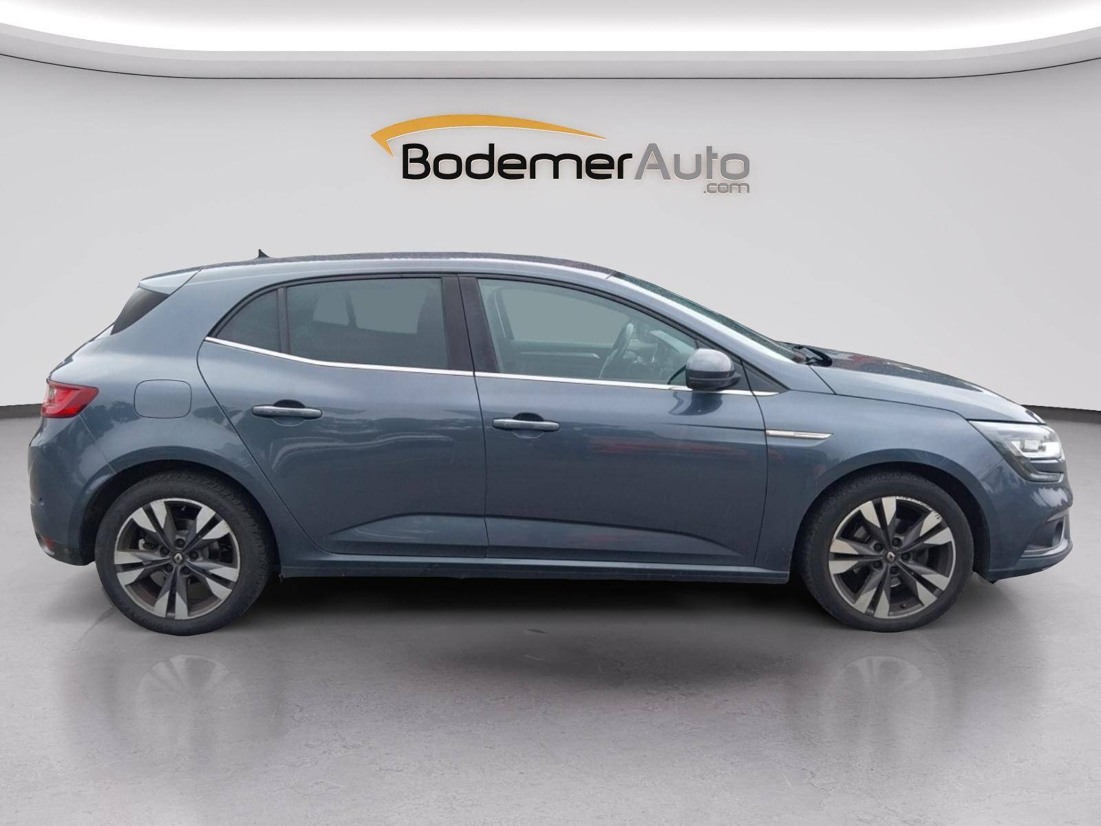 Vente en ligne Renault Megane 4 Mégane IV Berline TCe 140 Energy EDC au prix de 14 290 €