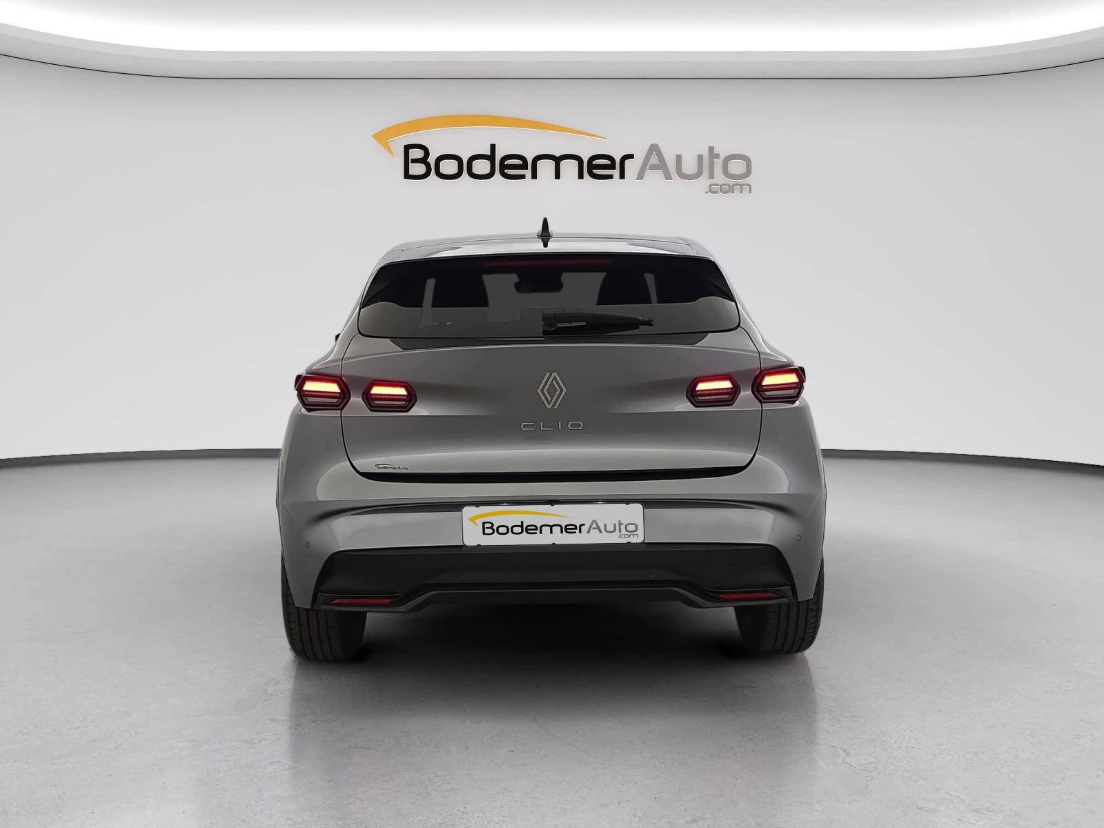 Vente en ligne Renault Clio 6 Clio TCe 115 ch au prix de 23 191 €