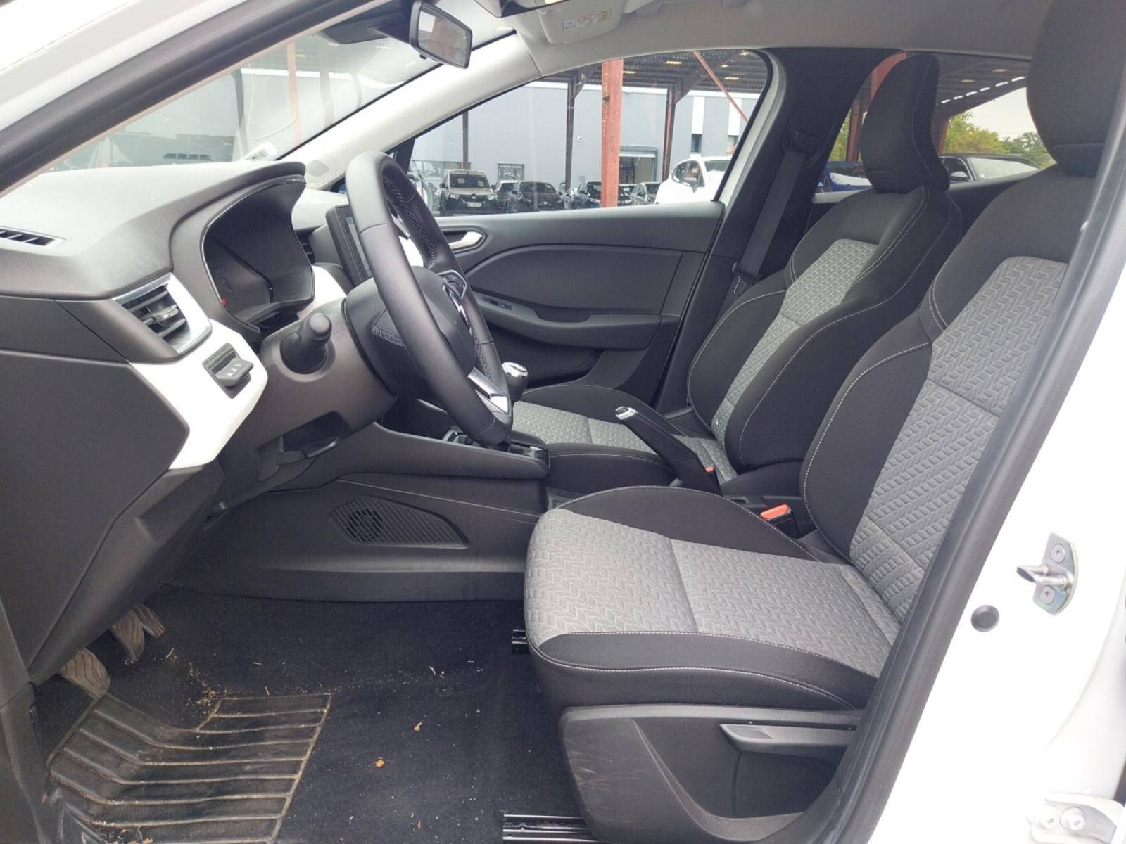 Vente en ligne Renault Clio 5 Clio TCe 90 au prix de 14 490 €