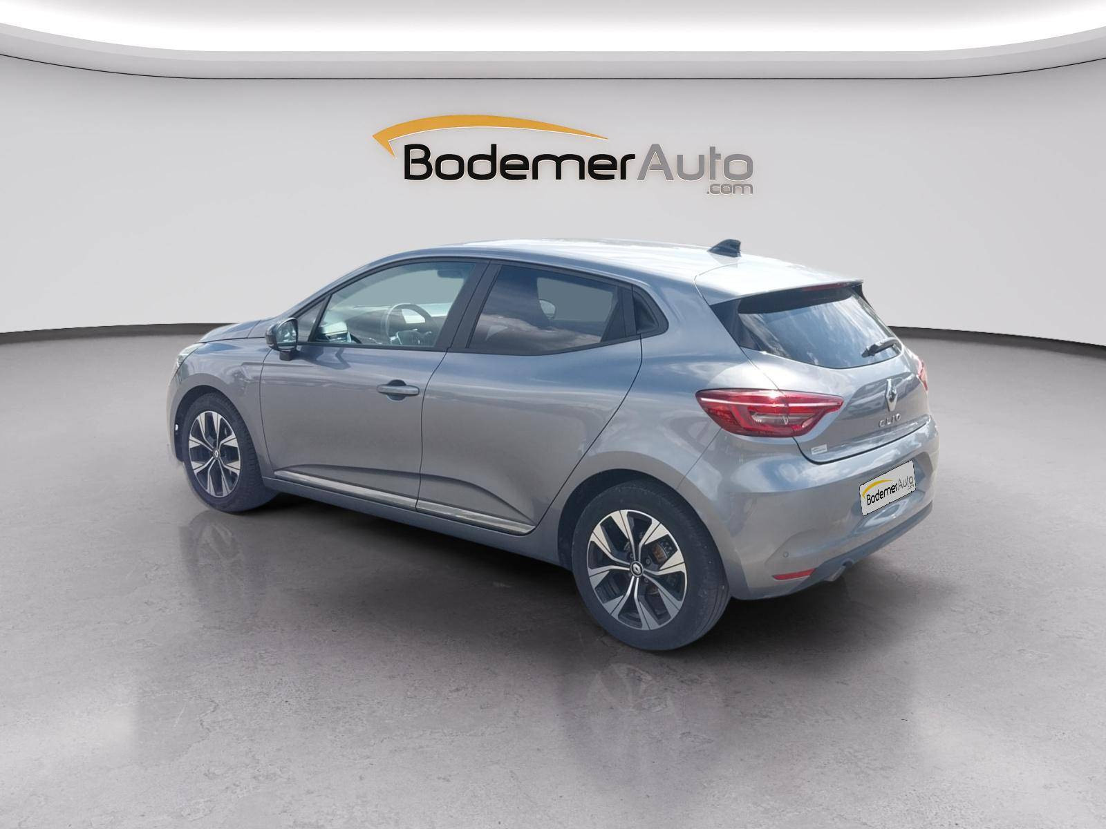Vente en ligne Renault Clio 5 Clio TCe 100 GPL au prix de 13 990 €